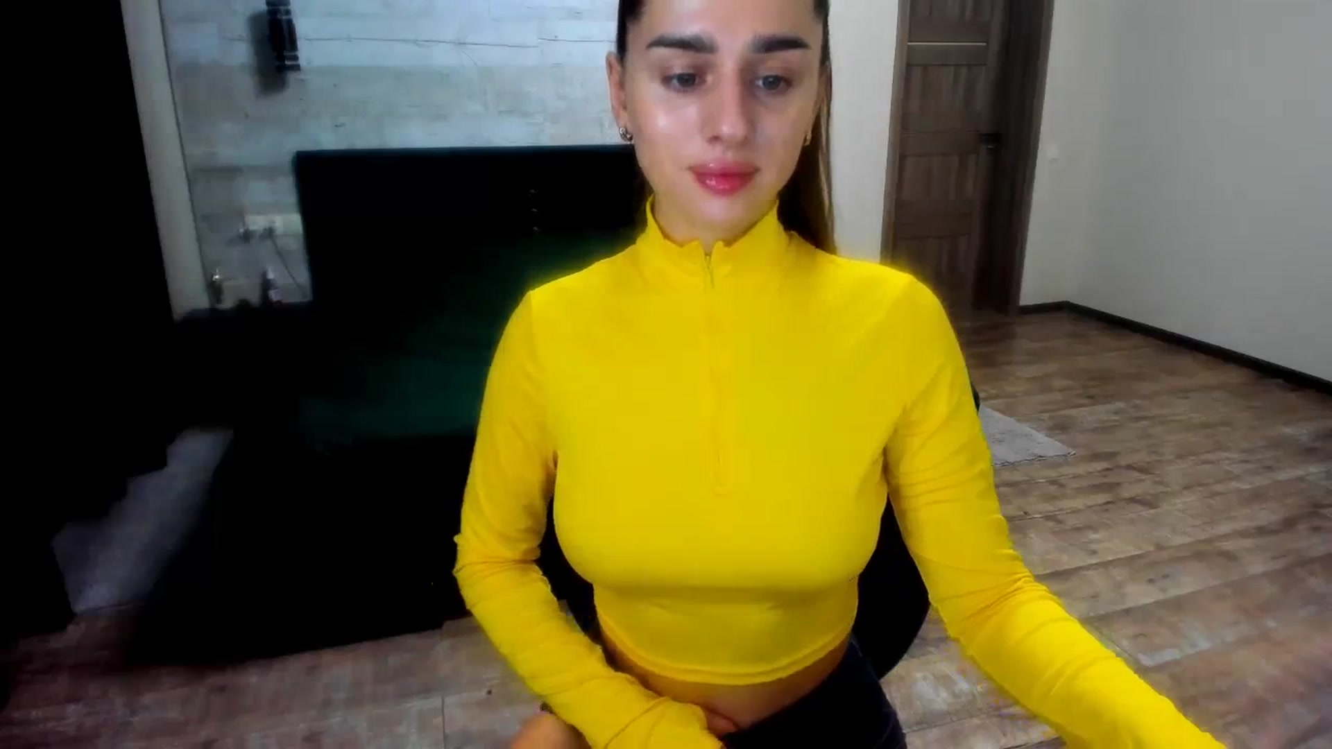 Gallery image thumbnail from lilydavra's myfreecams stream on, 12/11/2023, 16:42 image 19 of 20