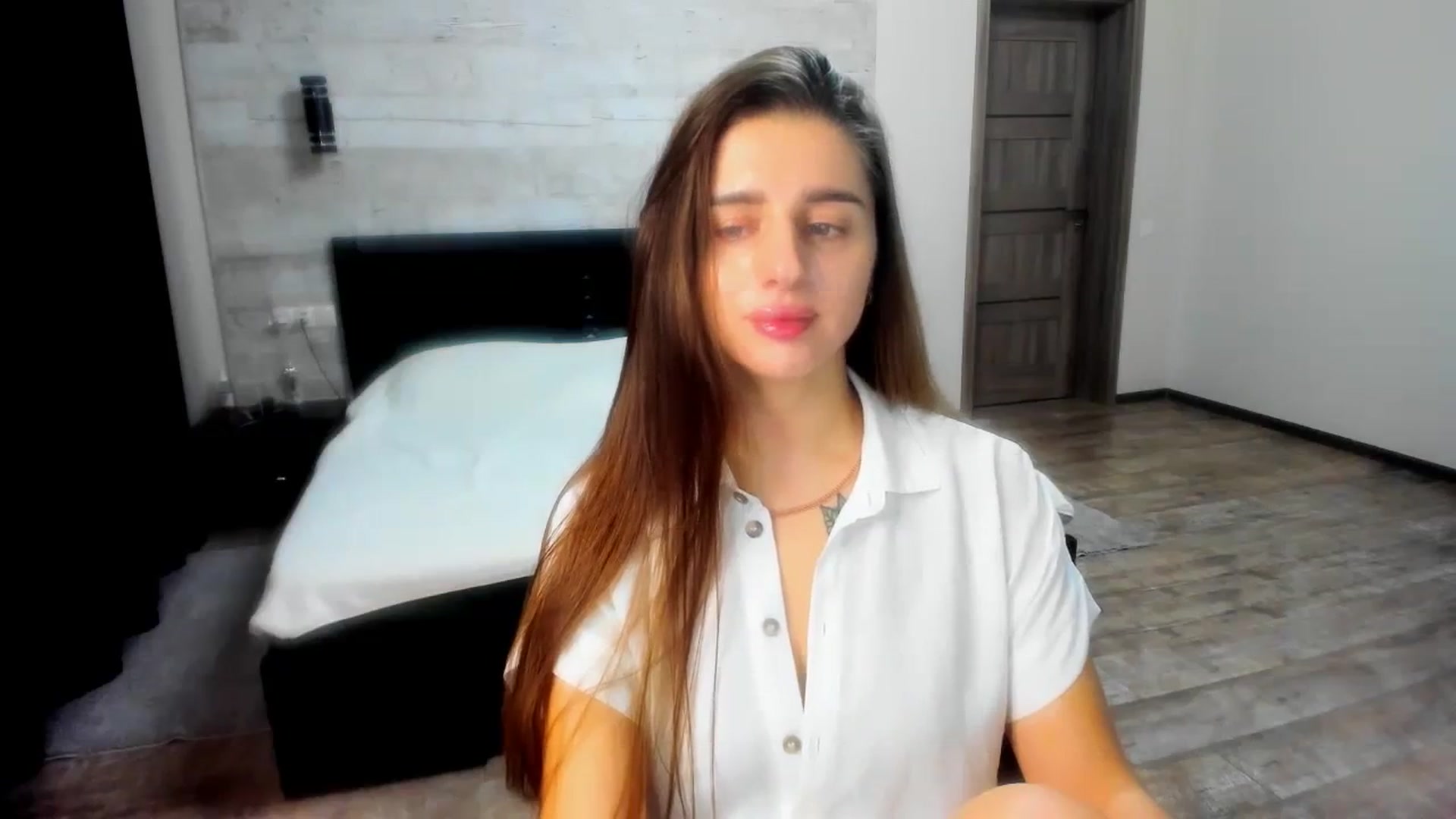Gallery image thumbnail from lilydavra's myfreecams stream on, 01/04/2024, 17:02 image 20 of 20