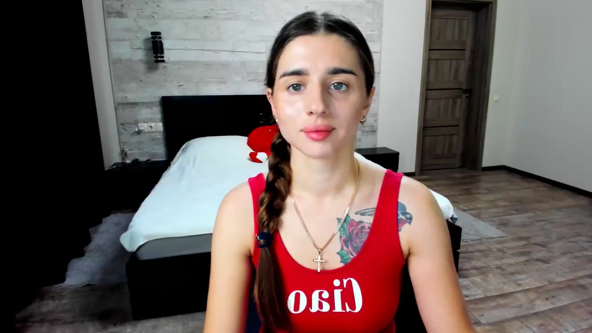 Gallery image thumbnail from lilydavra's myfreecams stream on, 06/09/2024, 21:51 image 1 of 20