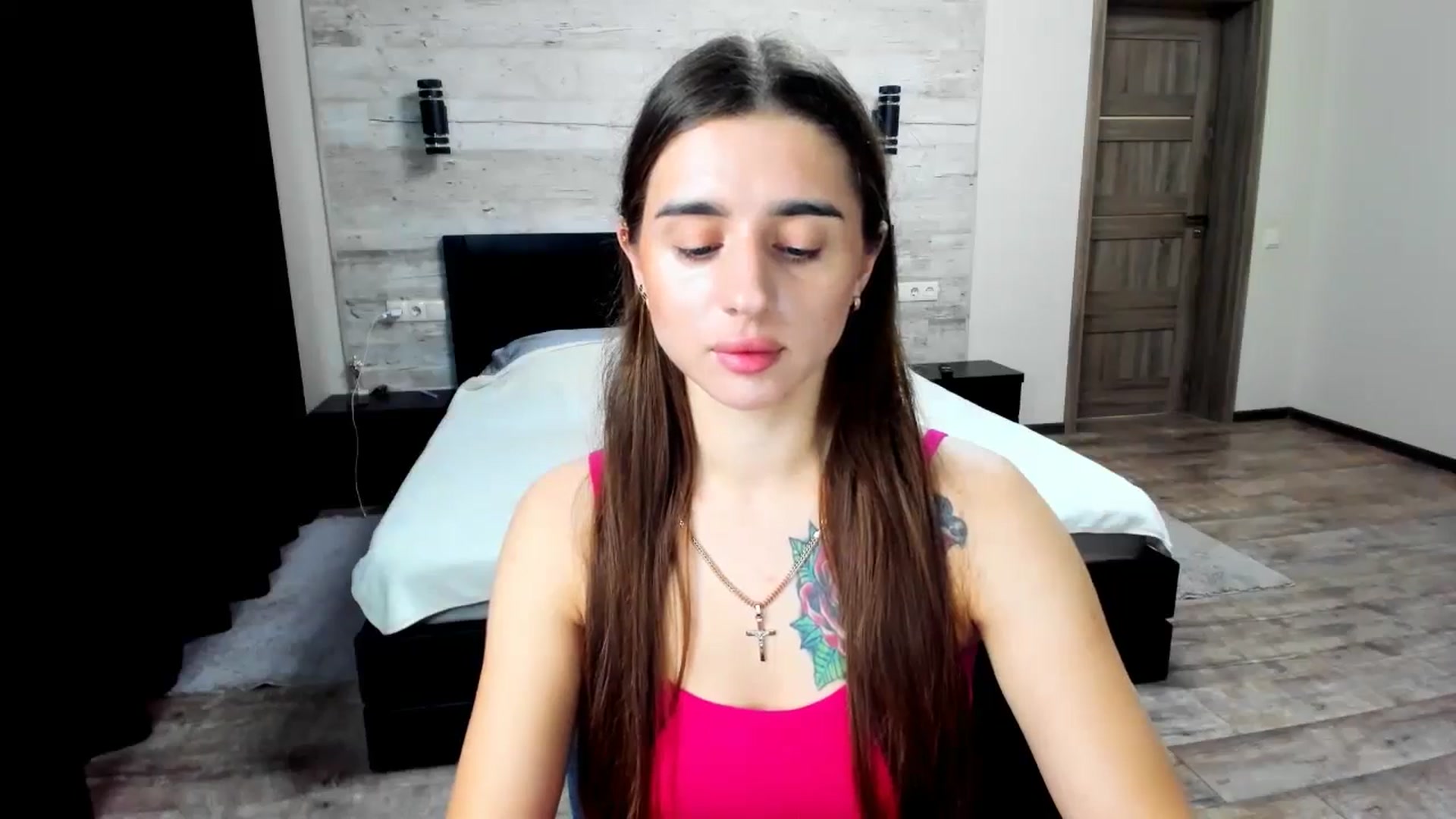 Gallery image thumbnail from lilydavra's myfreecams stream on, 06/10/2024, 20:45 image 4 of 20