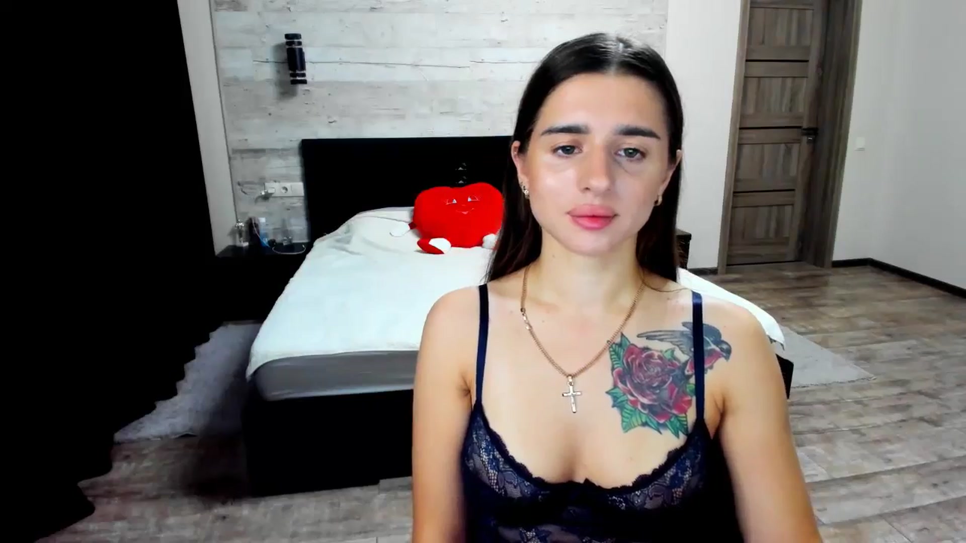 Gallery image thumbnail from lilydavra's myfreecams stream on, 06/24/2024, 22:48 image 7 of 20