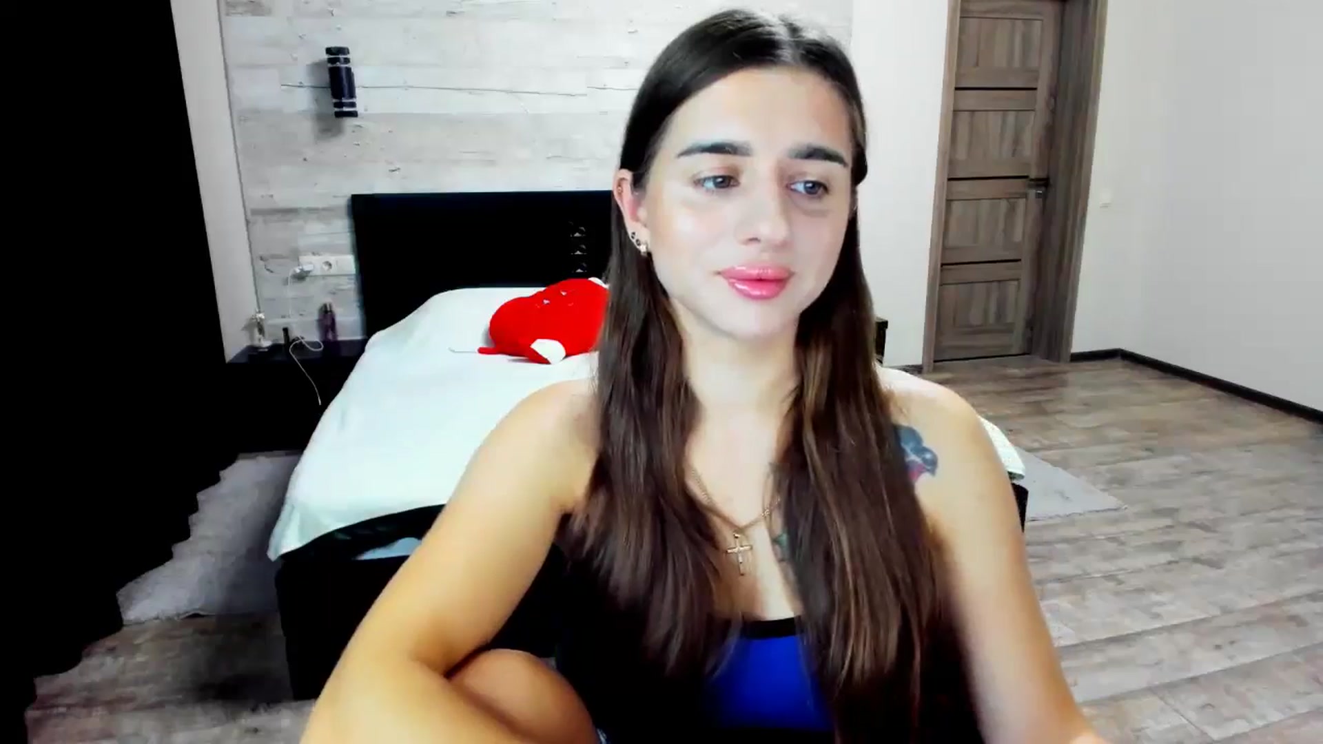 Gallery image thumbnail from lilydavra's myfreecams stream on, 07/03/2024, 19:41 image 15 of 20