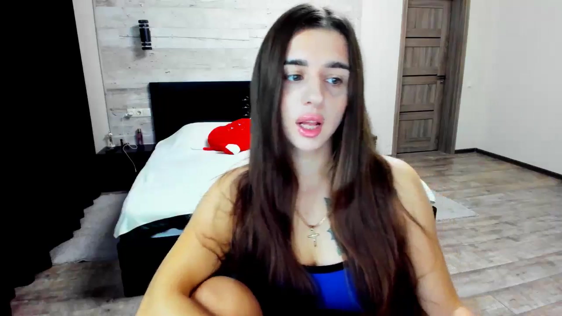 Gallery image thumbnail from lilydavra's myfreecams stream on, 07/03/2024, 19:41 image 17 of 20