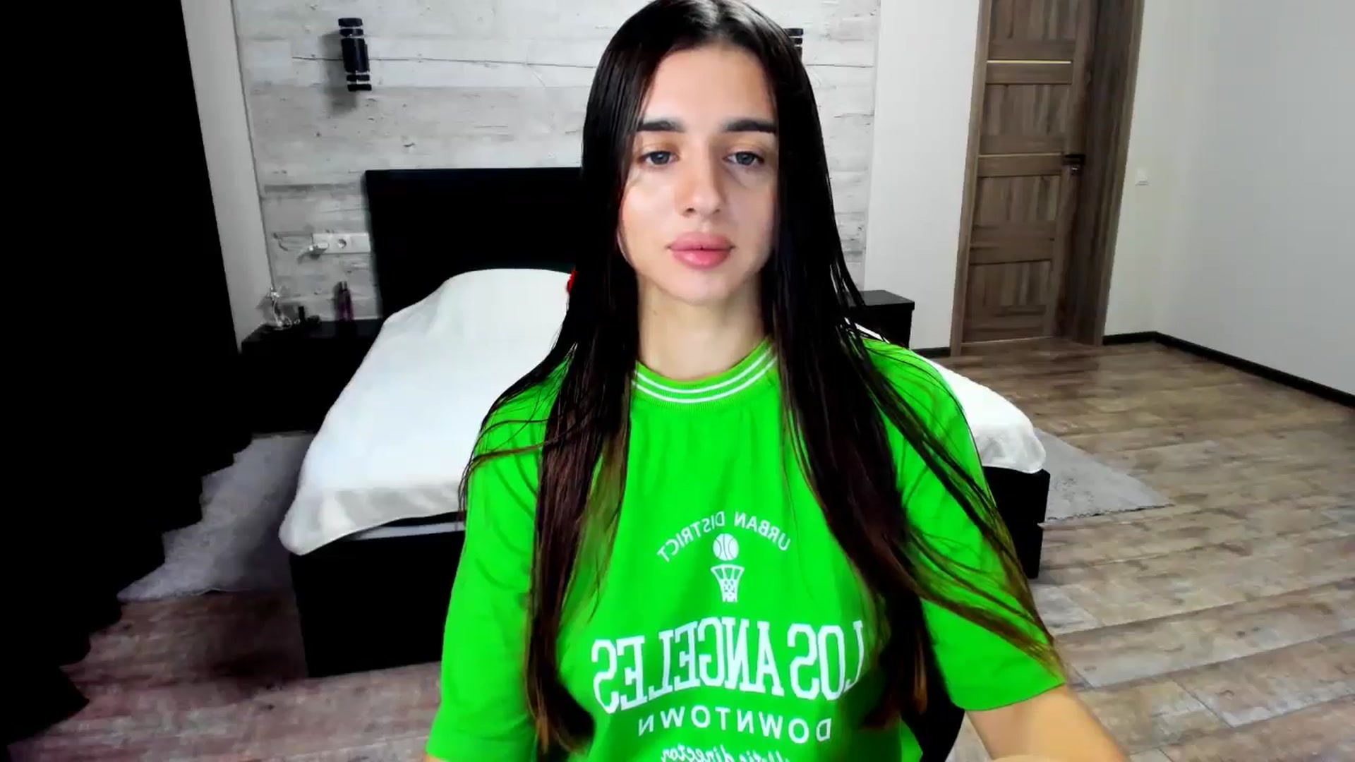 Gallery image thumbnail from lilydavra's myfreecams stream on, 07/05/2024, 22:39 image 5 of 20