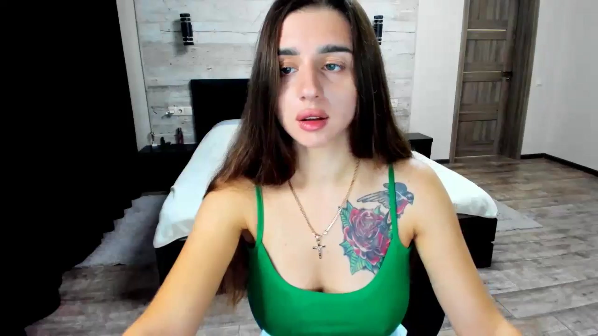 Gallery image thumbnail from lilydavra's myfreecams stream on, 07/16/2024, 23:23 image 16 of 20