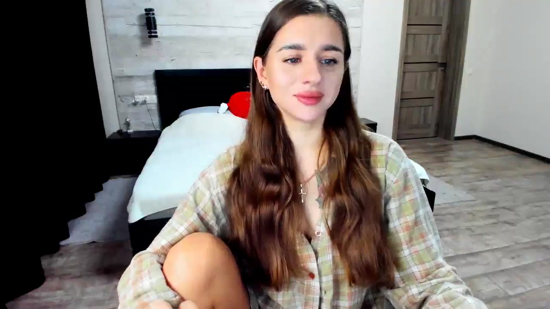 Gallery image thumbnail from lilydavra's myfreecams stream on, 09/08/2024, 21:03 image 3 of 20