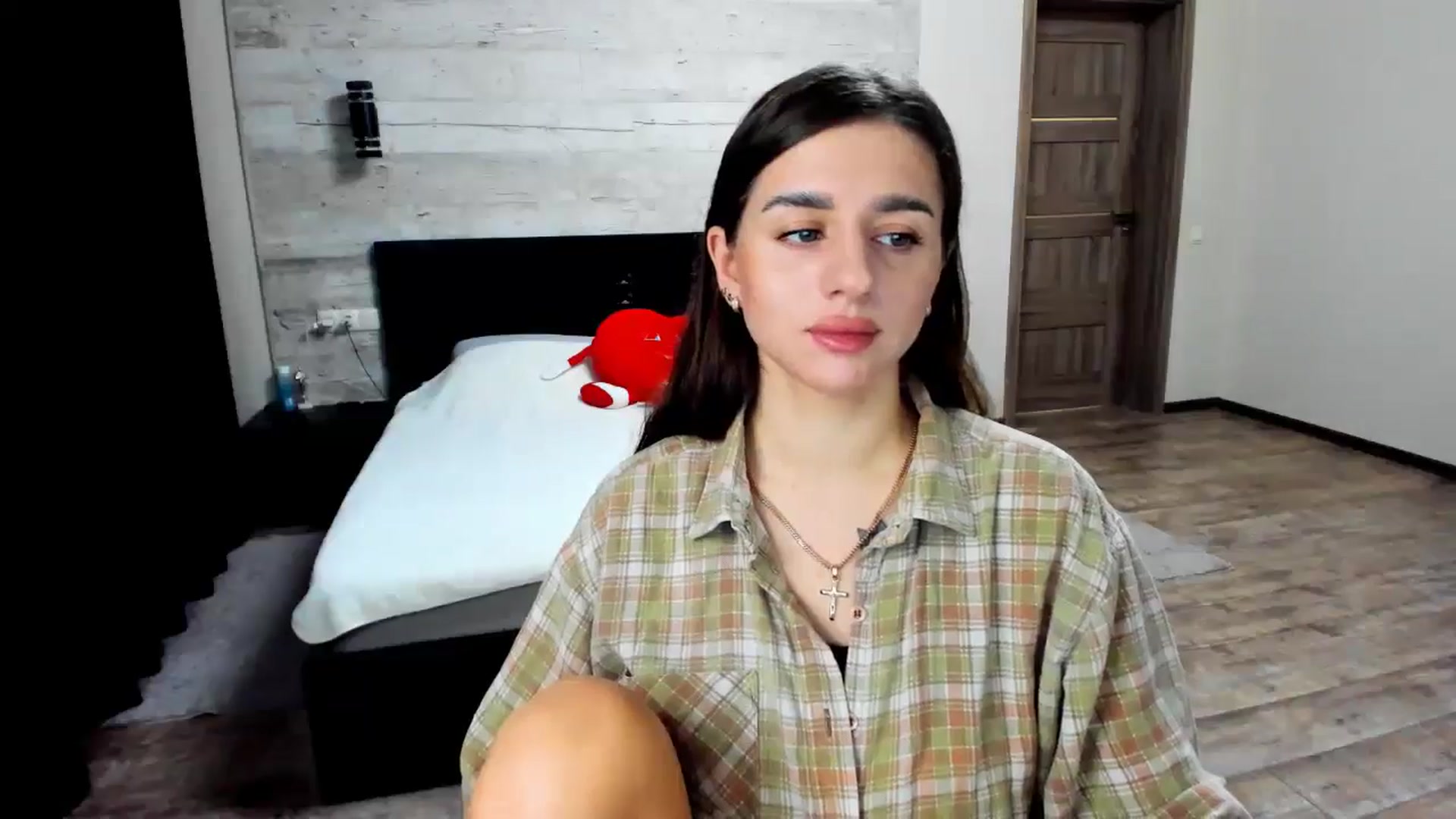 Gallery image thumbnail from lilydavra's myfreecams stream on, 09/09/2024, 21:52 image 17 of 20
