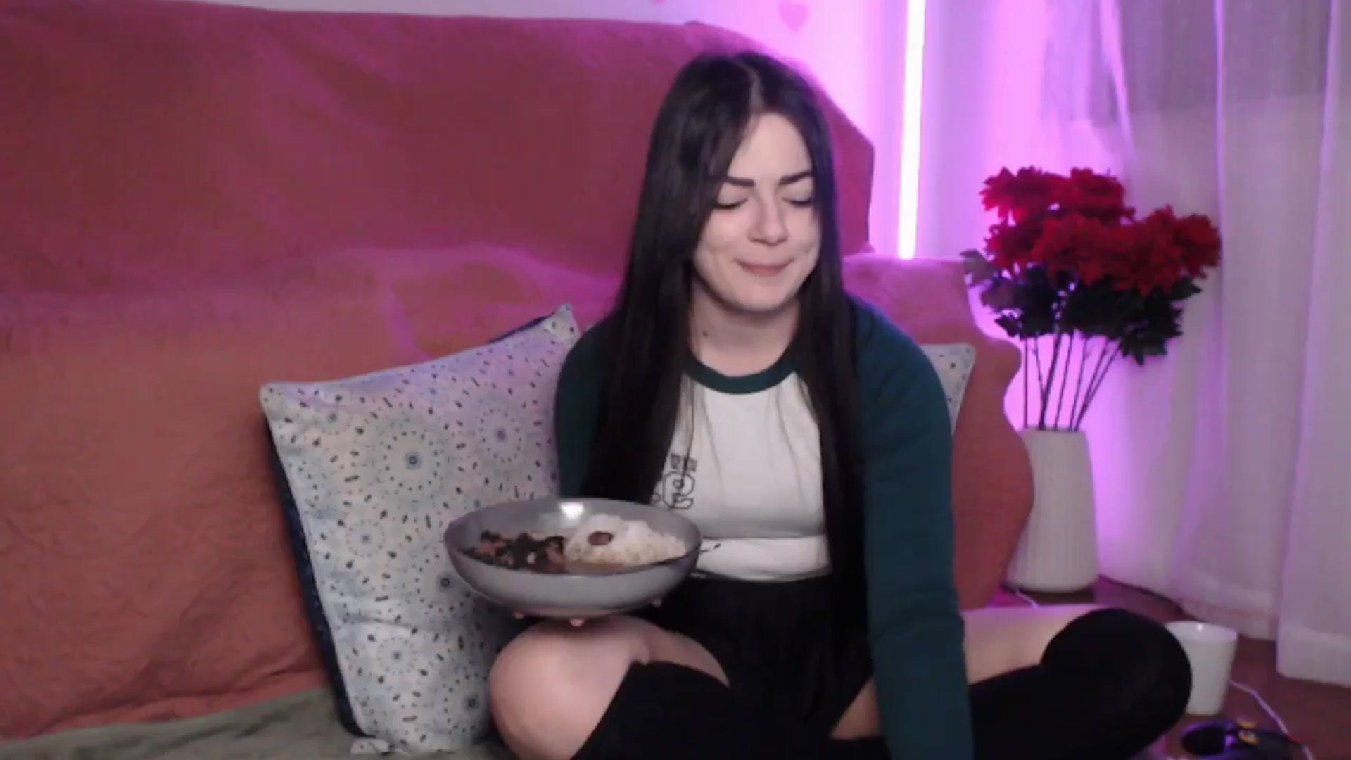 Gallery image thumbnail from lilynovak's myfreecams stream on, 08/11/2025, 09:13 image 10 of 20