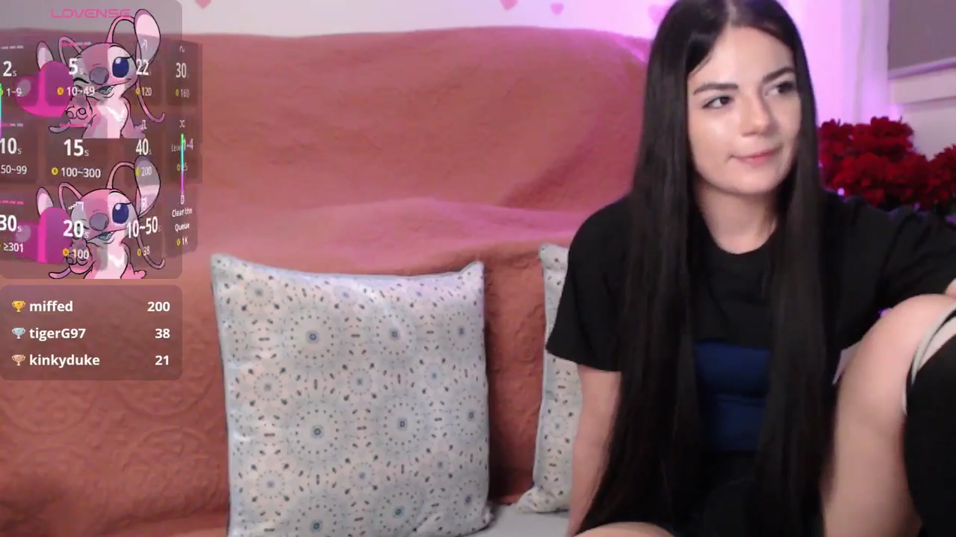 Gallery image thumbnail from lilynovak's myfreecams stream on, 08/23/2025, 11:38 image 4 of 20