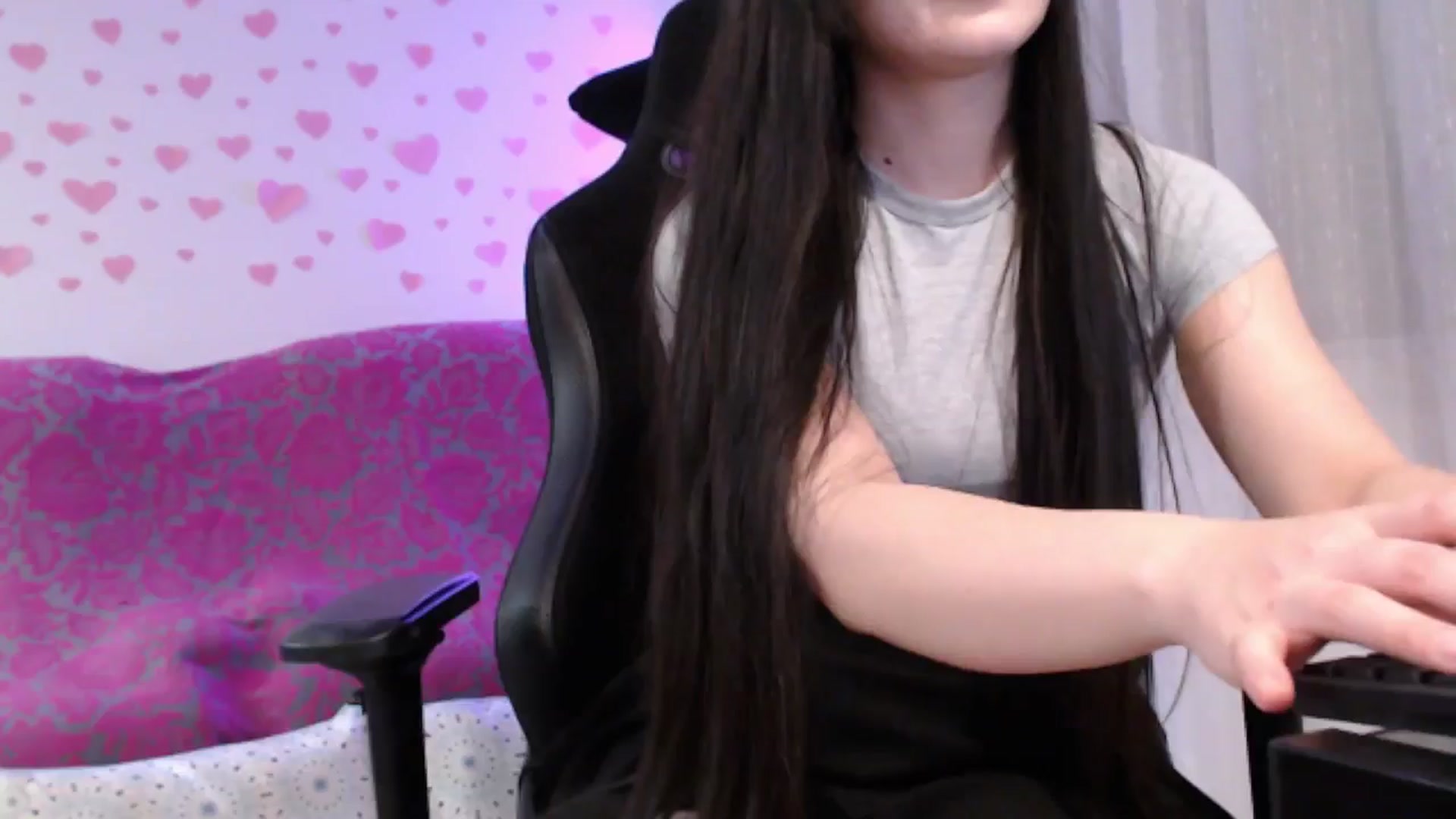 Gallery image thumbnail from lilynovak's myfreecams stream on, 09/13/2025, 10:17 image 13 of 20