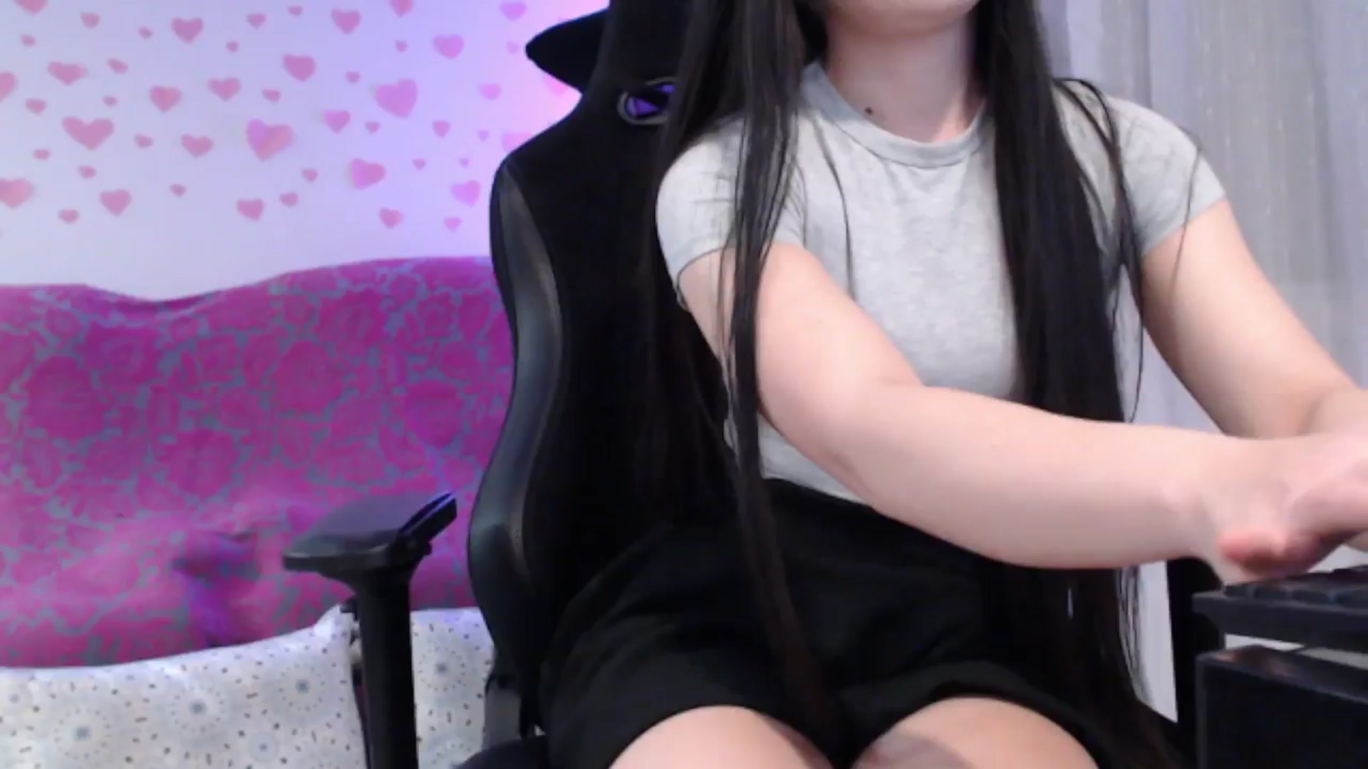 Gallery image thumbnail from lilynovak's myfreecams stream on, 09/13/2025, 10:17 image 2 of 20