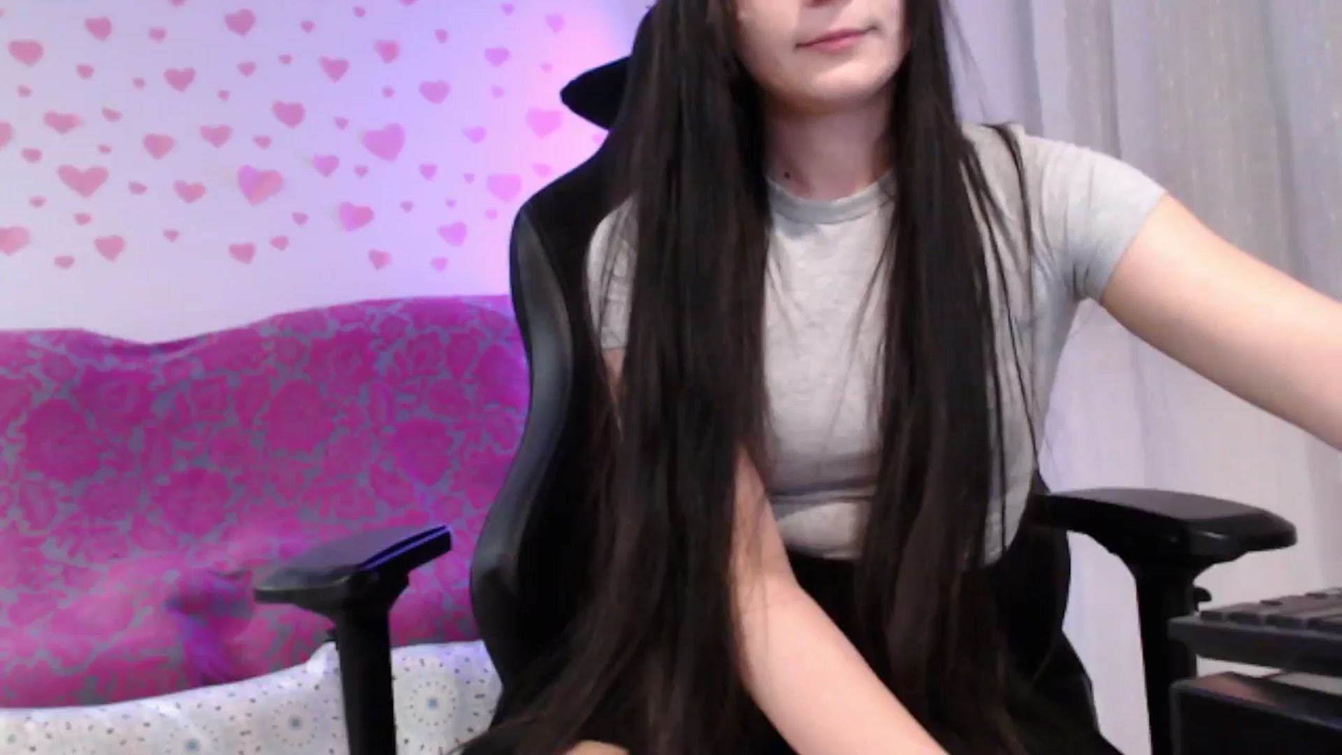 Gallery image thumbnail from lilynovak's myfreecams stream on, 09/13/2025, 10:17 image 14 of 20