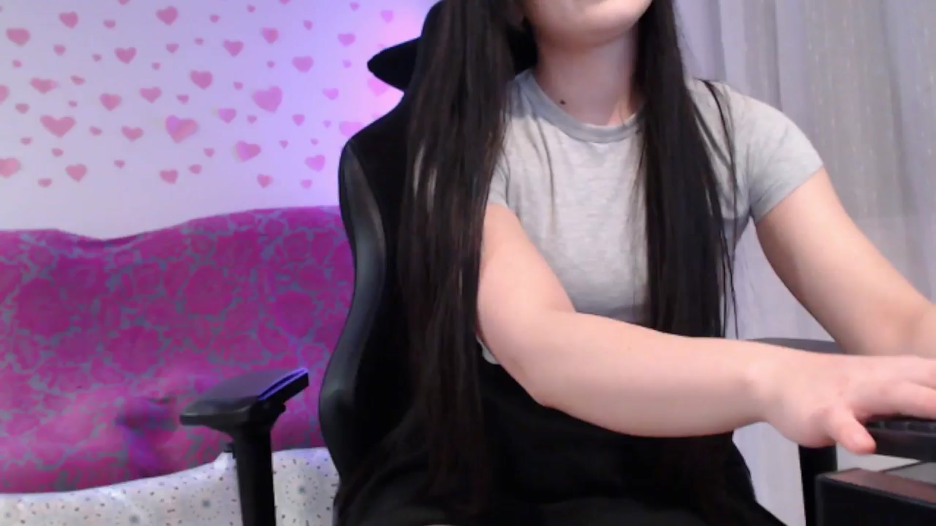 Gallery image thumbnail from lilynovak's myfreecams stream on, 09/13/2025, 10:17 image 20 of 20