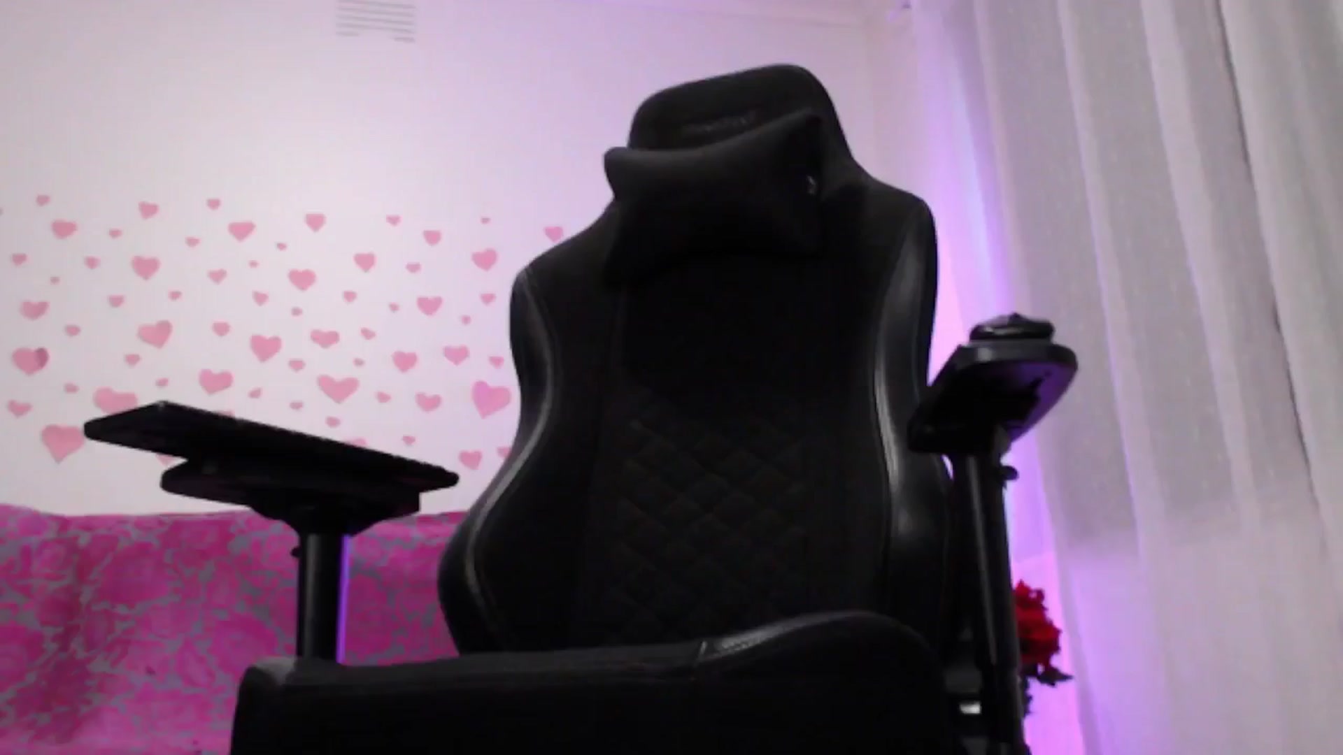 Gallery image thumbnail from lilynovak's myfreecams stream on, 01/02/2026, 10:03 image 11 of 20