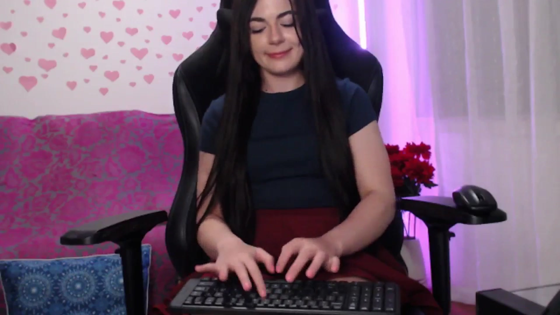 Gallery image thumbnail from lilynovak's myfreecams stream on, 01/16/2026, 12:03 image 3 of 20