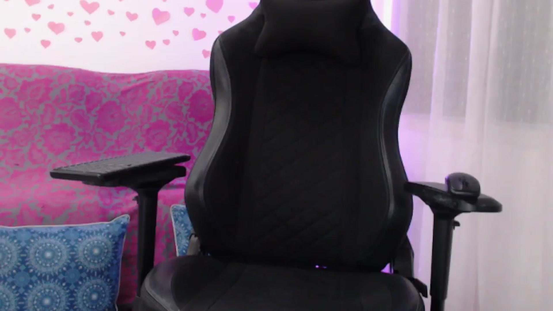 Gallery image thumbnail from lilynovak's myfreecams stream on, 02/01/2026, 01:03 image 3 of 20