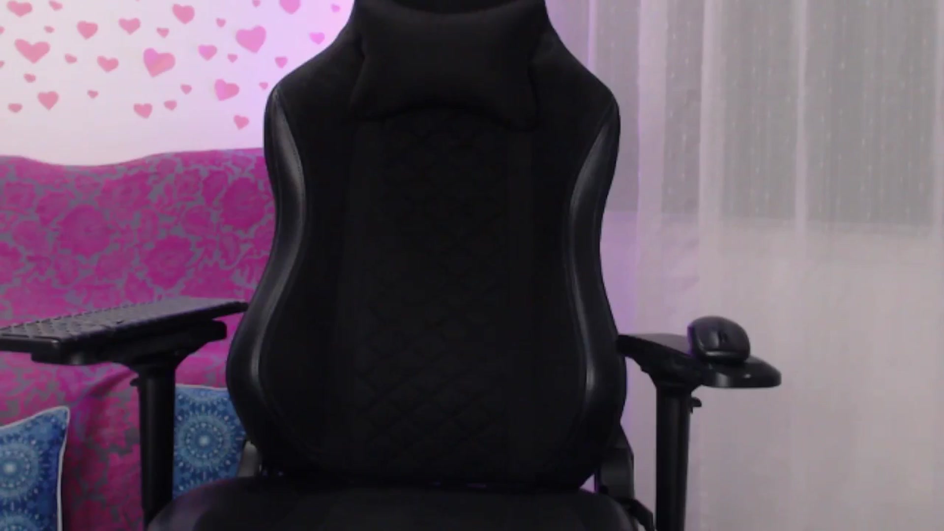 Gallery image thumbnail from lilynovak's myfreecams stream on, 02/15/2026, 24:02 image 20 of 20