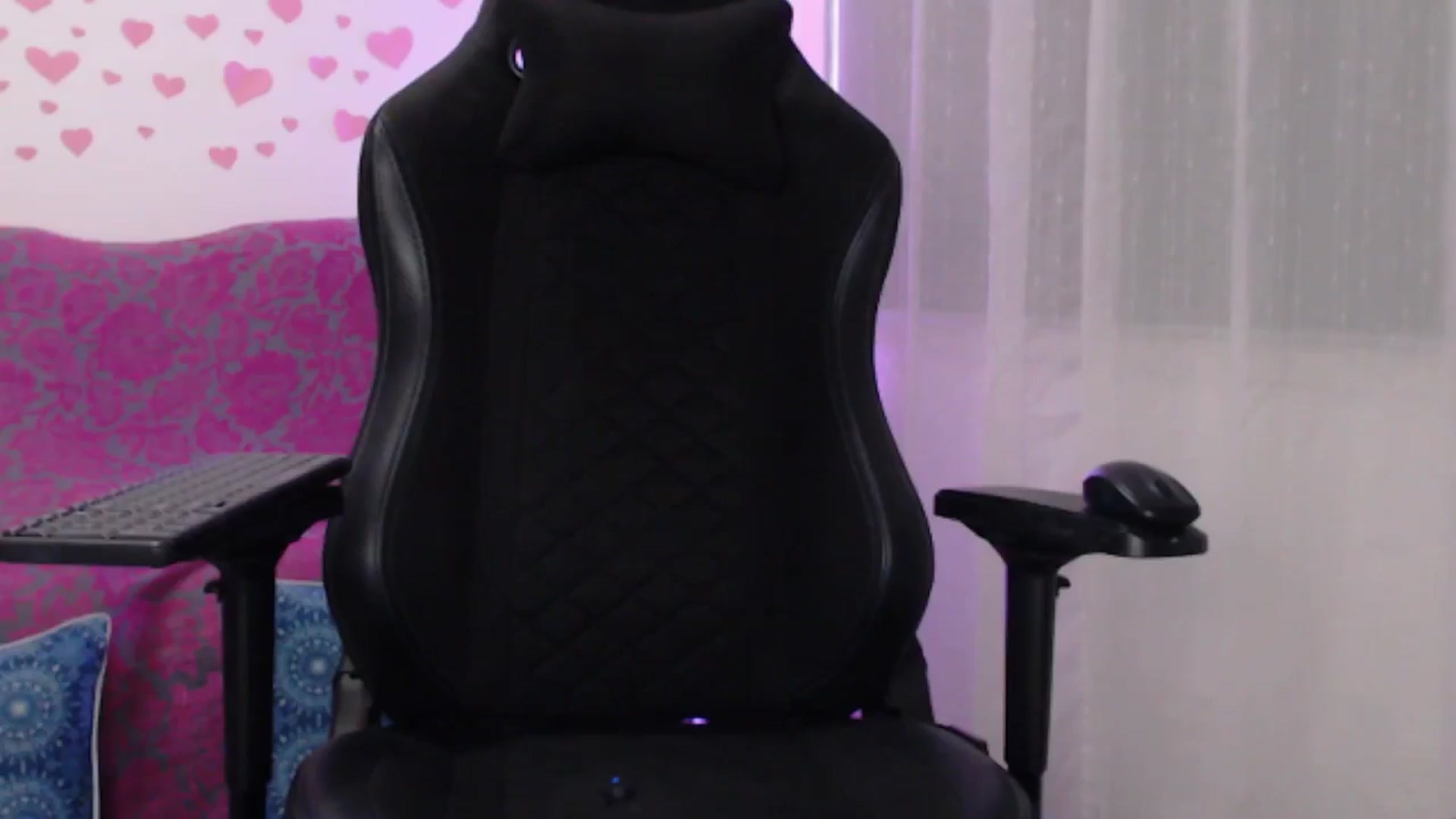 Gallery image thumbnail from lilynovak's myfreecams stream on, 02/15/2026, 01:52 image 3 of 20