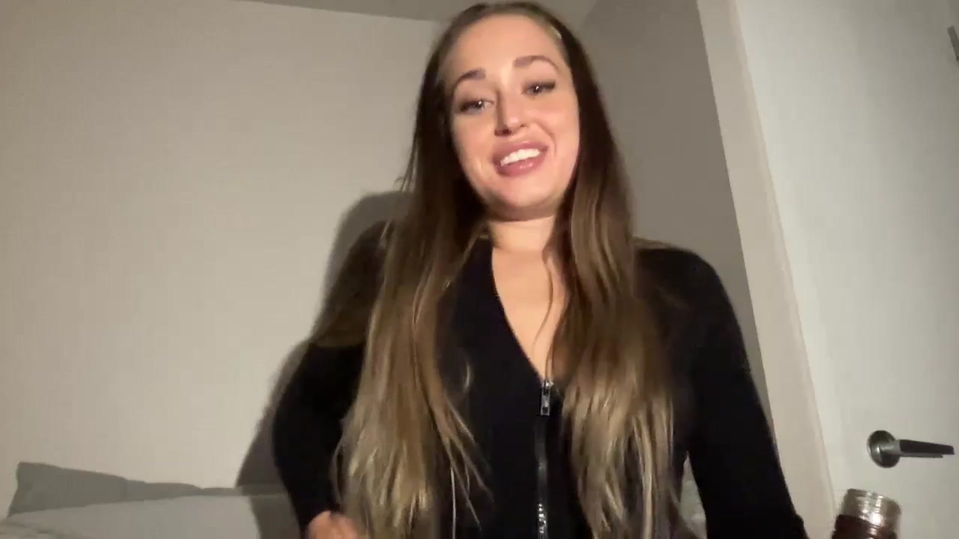 Gallery image thumbnail from lilyx0's myfreecams stream on, 09/12/2023, 06:18 image 19 of 20