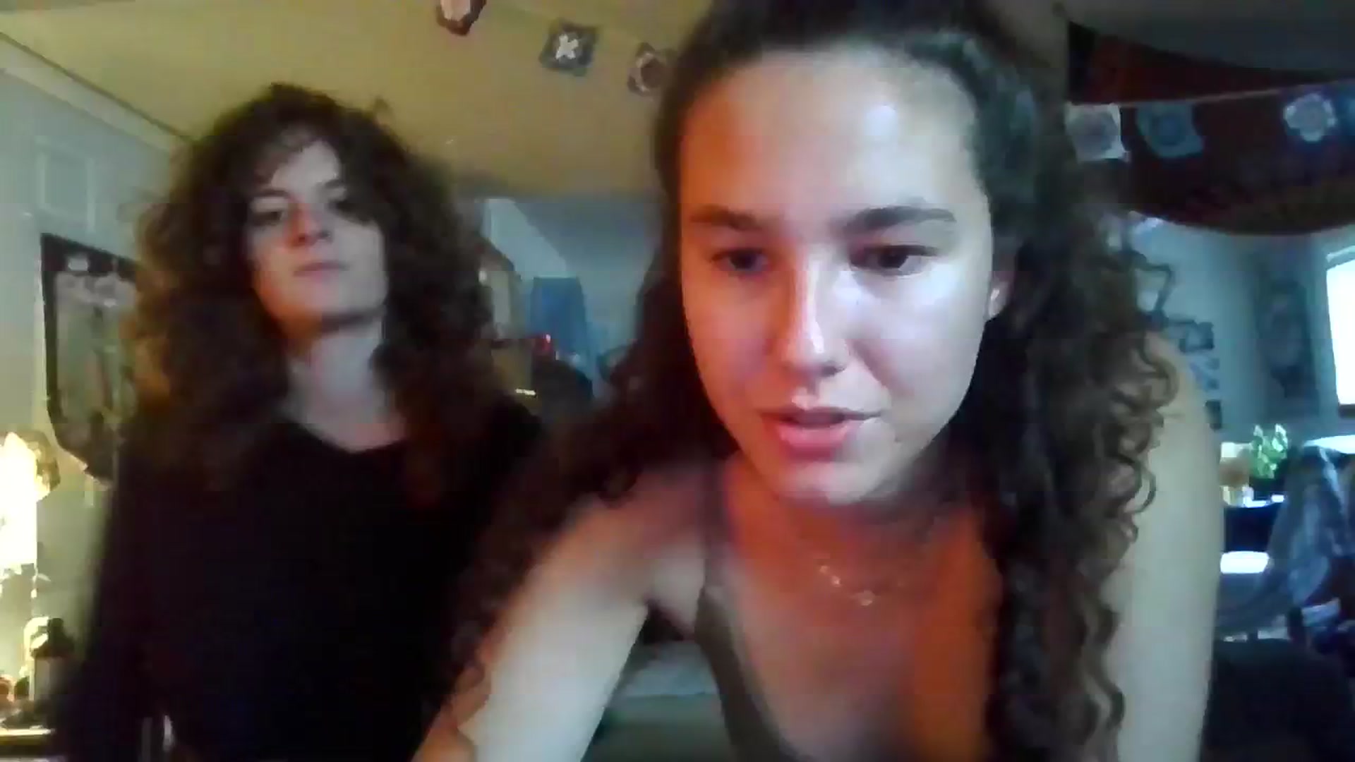 Gallery image thumbnail from lilyypop's myfreecams stream on, 10/11/2023, 19:44 image 12 of 20