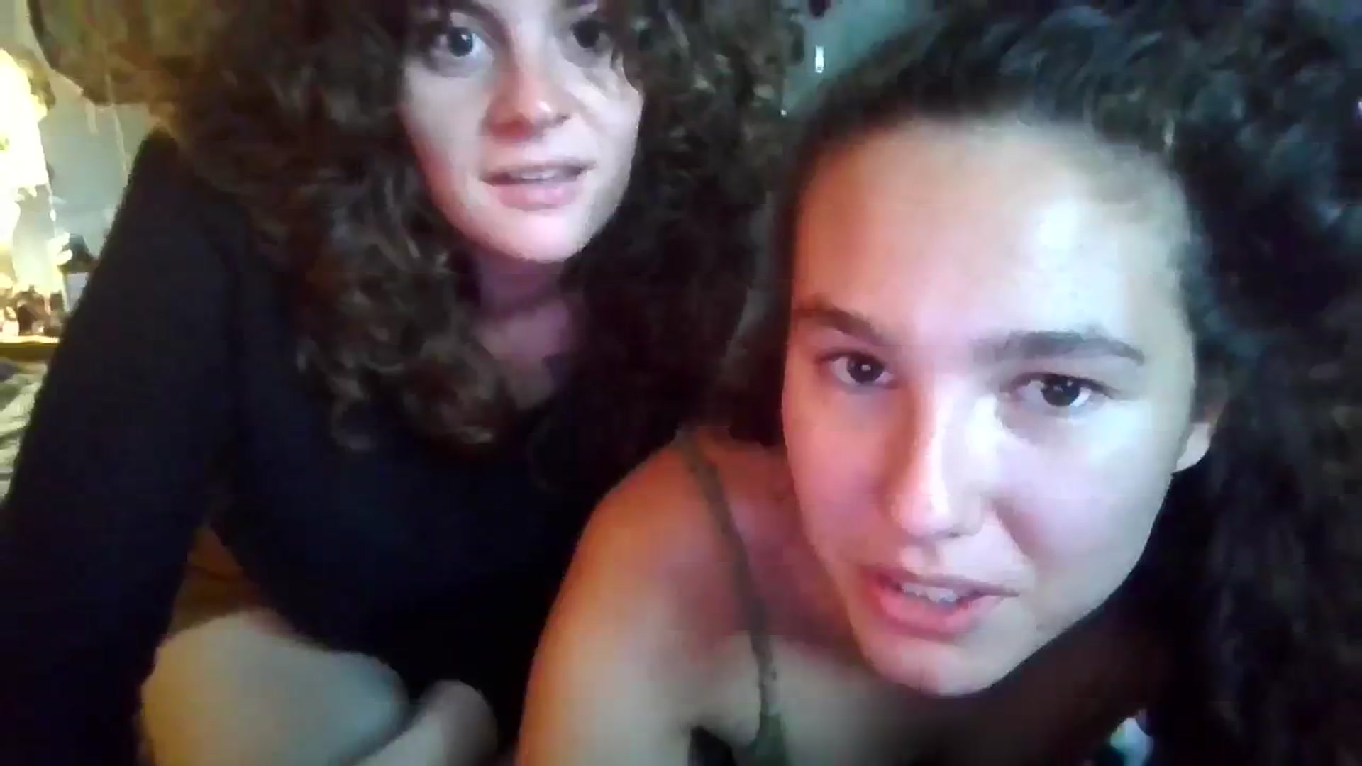 Gallery image thumbnail from lilyypop's myfreecams stream on, 10/11/2023, 20:24 image 13 of 20