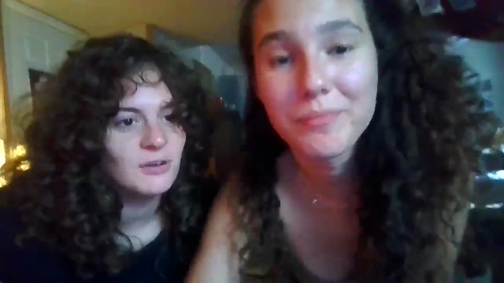 Gallery image thumbnail from lilyypop's myfreecams stream on, 10/11/2023, 20:24 image 19 of 20