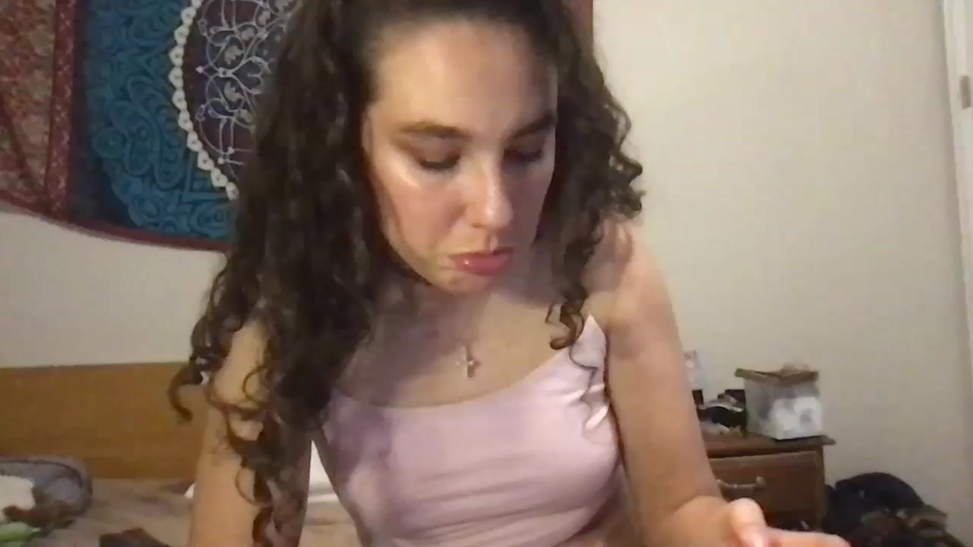 Gallery image thumbnail from lilyypop's myfreecams stream on, 03/21/2024, 04:32 image 3 of 20