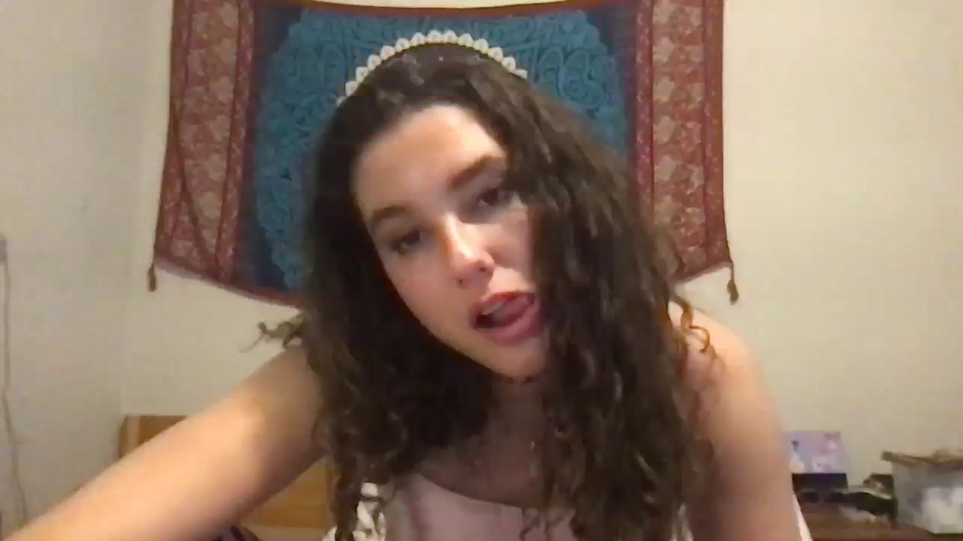 Gallery image thumbnail from lilyypop's myfreecams stream on, 03/21/2024, 04:32 image 16 of 20