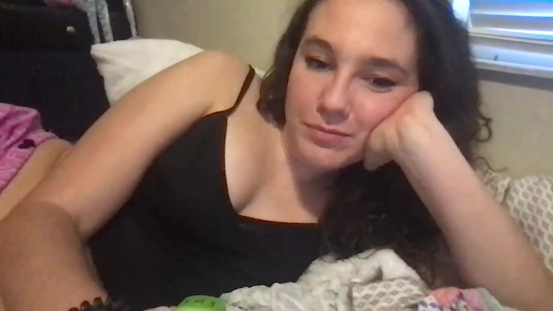 Gallery image thumbnail from lilyypop's myfreecams stream on, 04/10/2024, 01:05 image 19 of 20