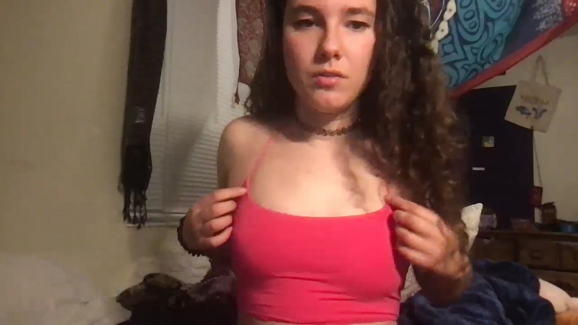 Gallery image thumbnail from lilyypop's myfreecams stream on, 04/18/2024, 07:19 image 12 of 20