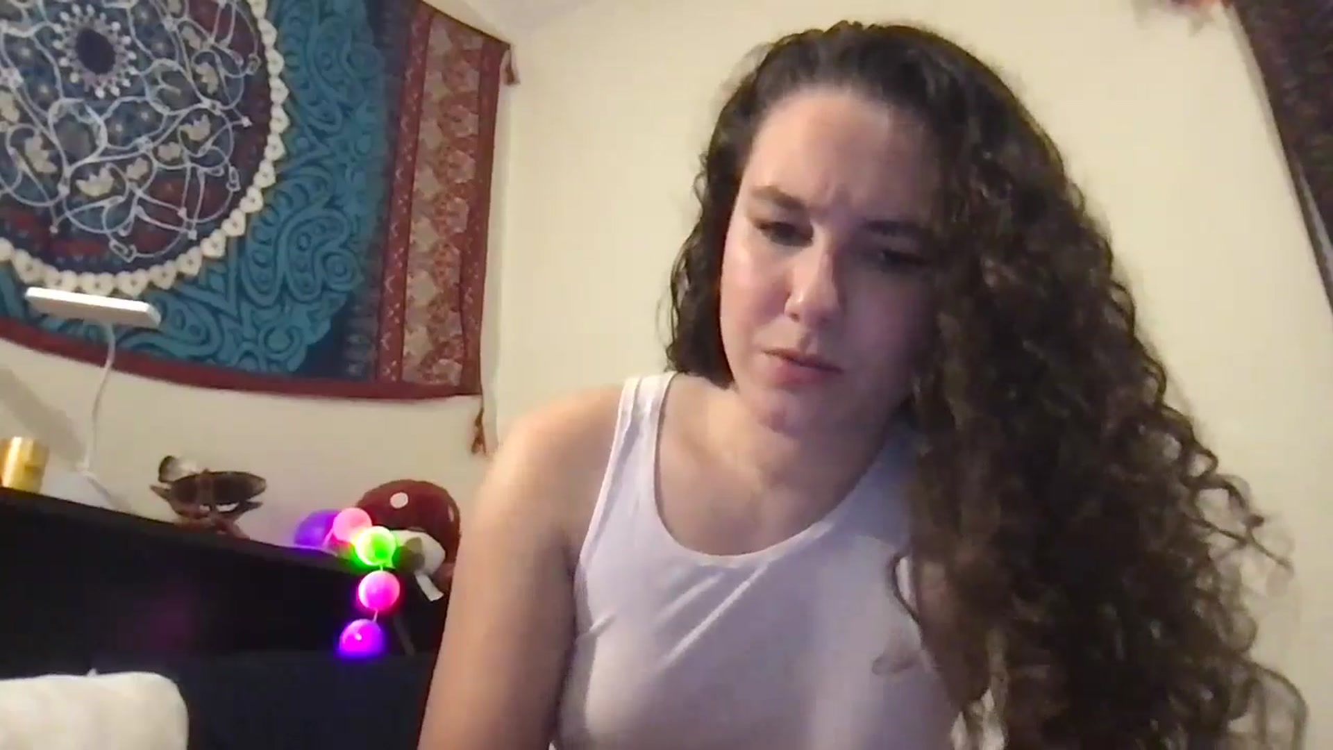 Gallery image thumbnail from lilyypop's myfreecams stream on, 04/28/2024, 02:38 image 6 of 20