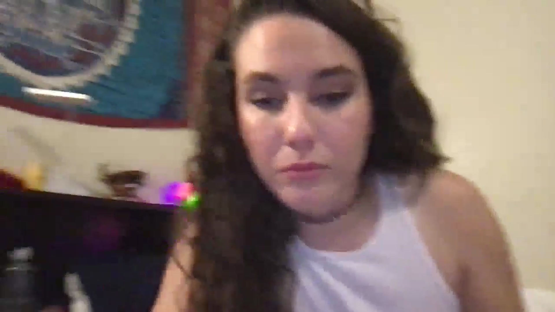 Gallery image thumbnail from lilyypop's myfreecams stream on, 04/28/2024, 03:40 image 14 of 20