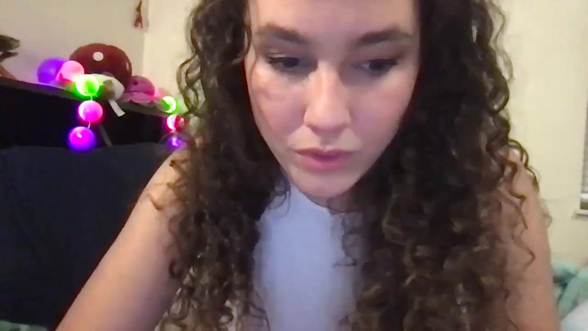 Gallery image thumbnail from lilyypop's myfreecams stream on, 04/28/2024, 03:40 image 6 of 20