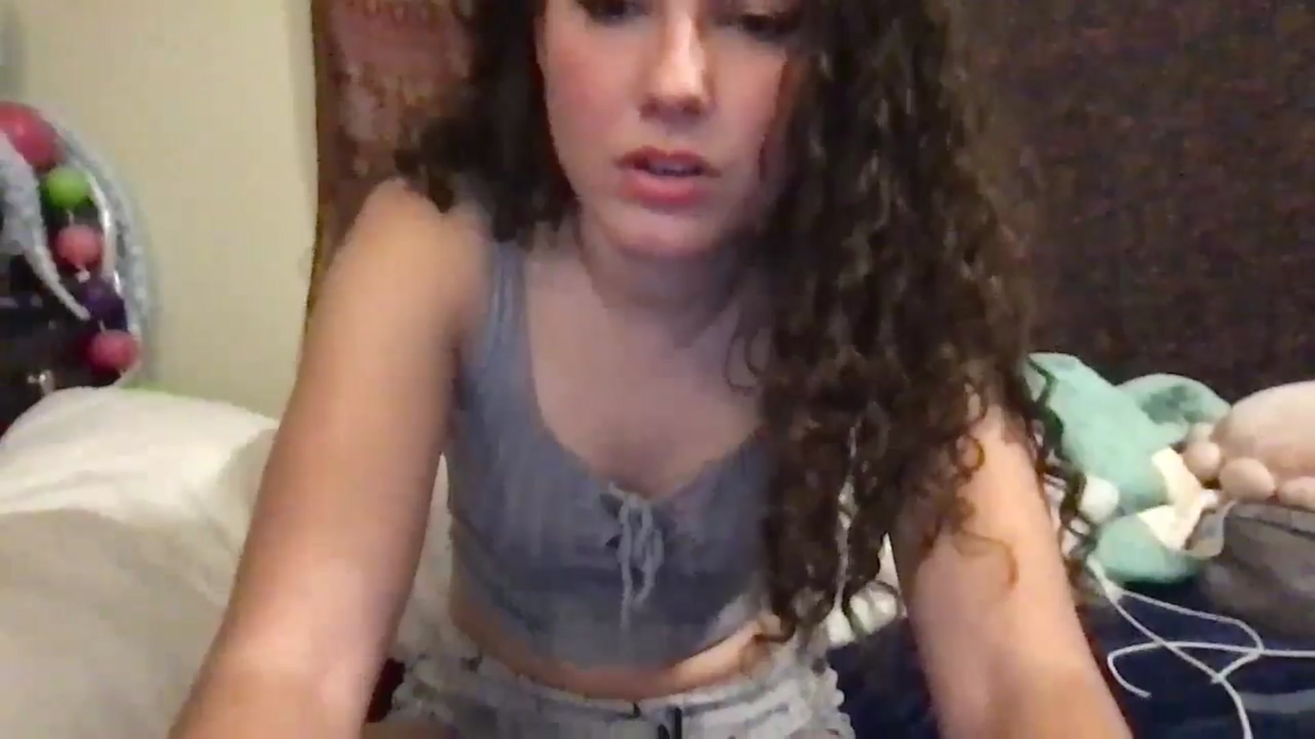 Gallery image thumbnail from lilyypop's myfreecams stream on, 05/02/2024, 06:32 image 18 of 20