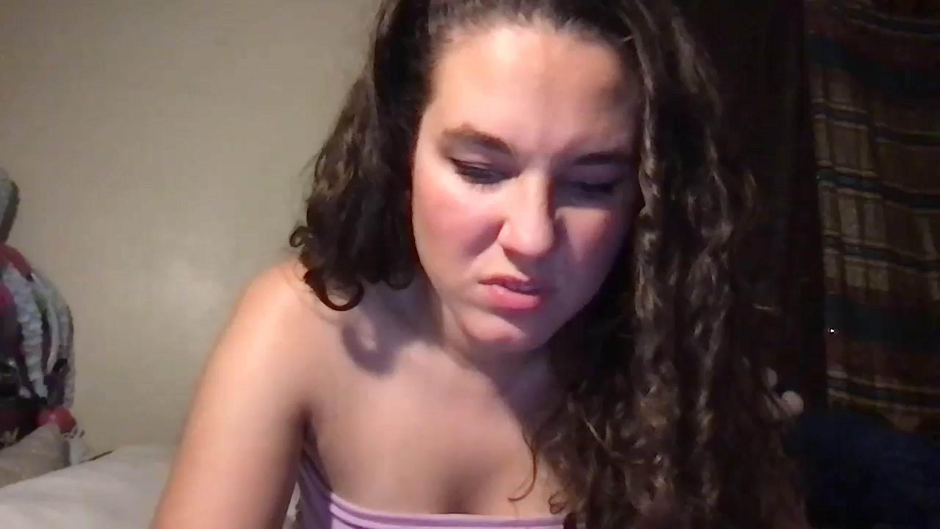 Gallery image thumbnail from lilyypop's myfreecams stream on, 05/04/2024, 07:17 image 1 of 20