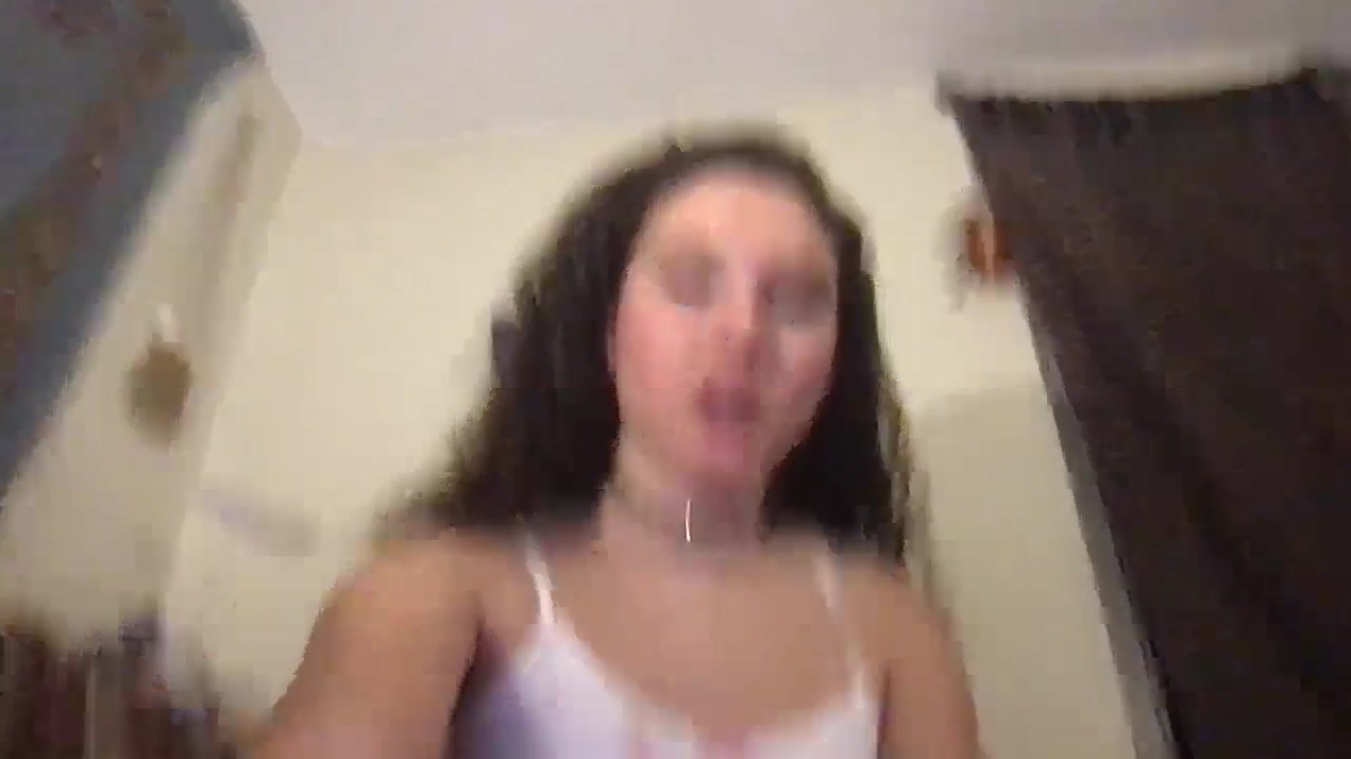 Gallery image thumbnail from lilyypop's myfreecams stream on, 06/16/2024, 07:13 image 5 of 20
