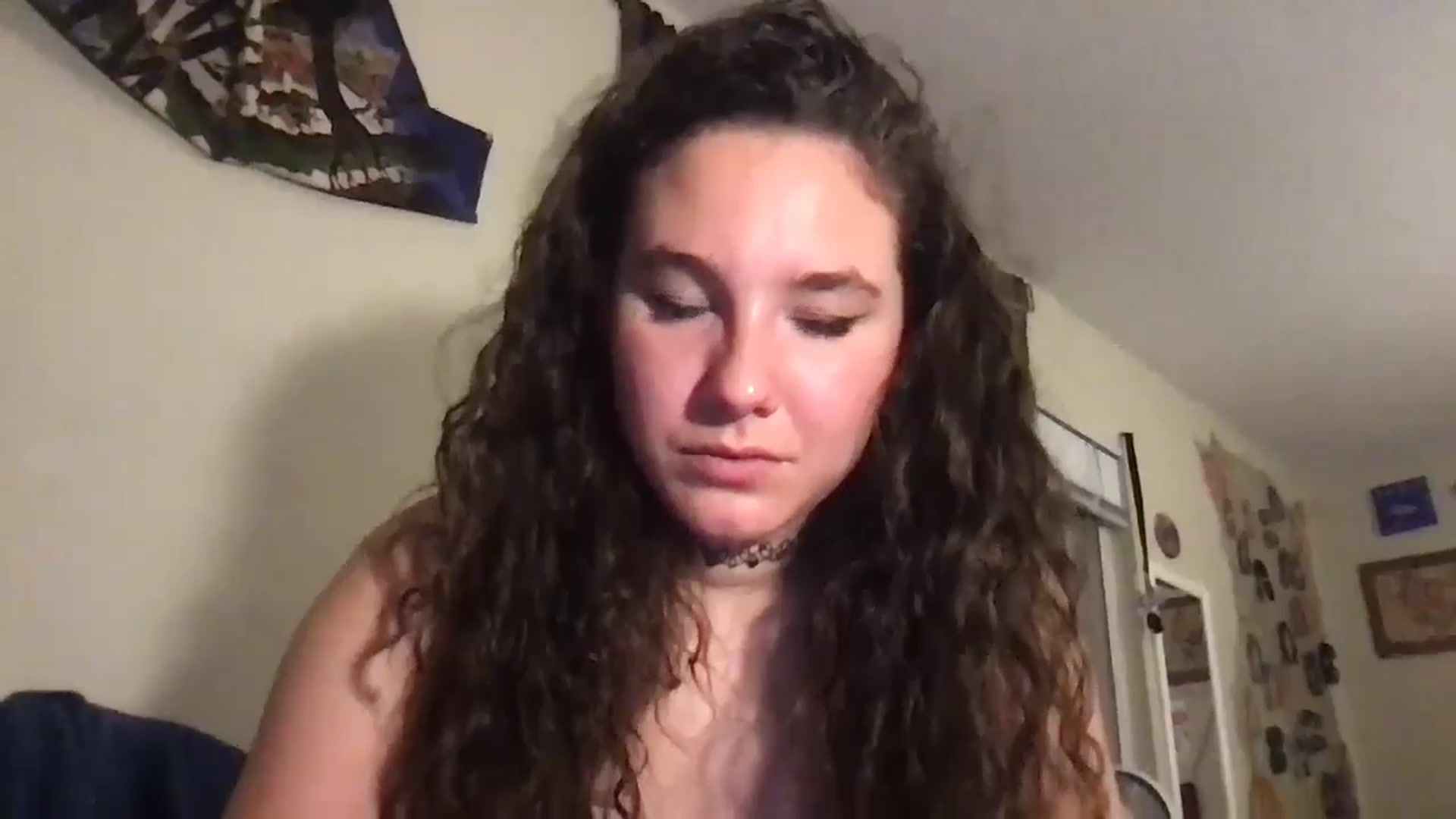 Gallery image thumbnail from lilyypop's myfreecams stream on, 06/16/2024, 07:50 image 18 of 20