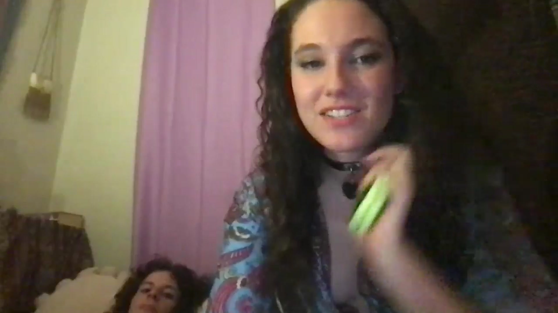 Gallery image thumbnail from lilyypop's myfreecams stream on, 06/18/2024, 07:15 image 11 of 20