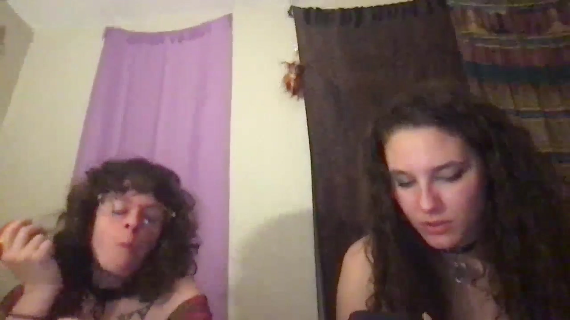 Gallery image thumbnail from lilyypop's myfreecams stream on, 06/18/2024, 07:39 image 4 of 20
