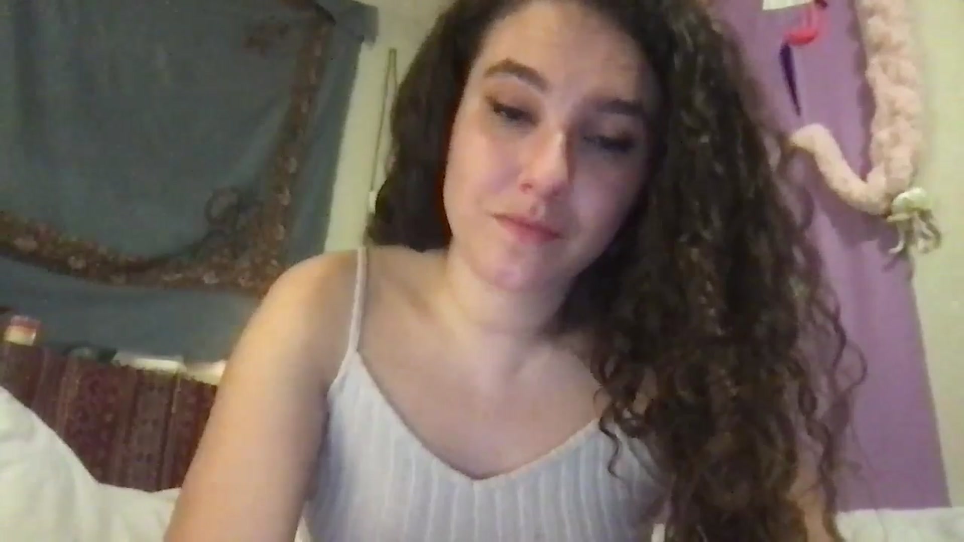Gallery image thumbnail from lilyypop's myfreecams stream on, 06/20/2024, 06:14 image 17 of 20