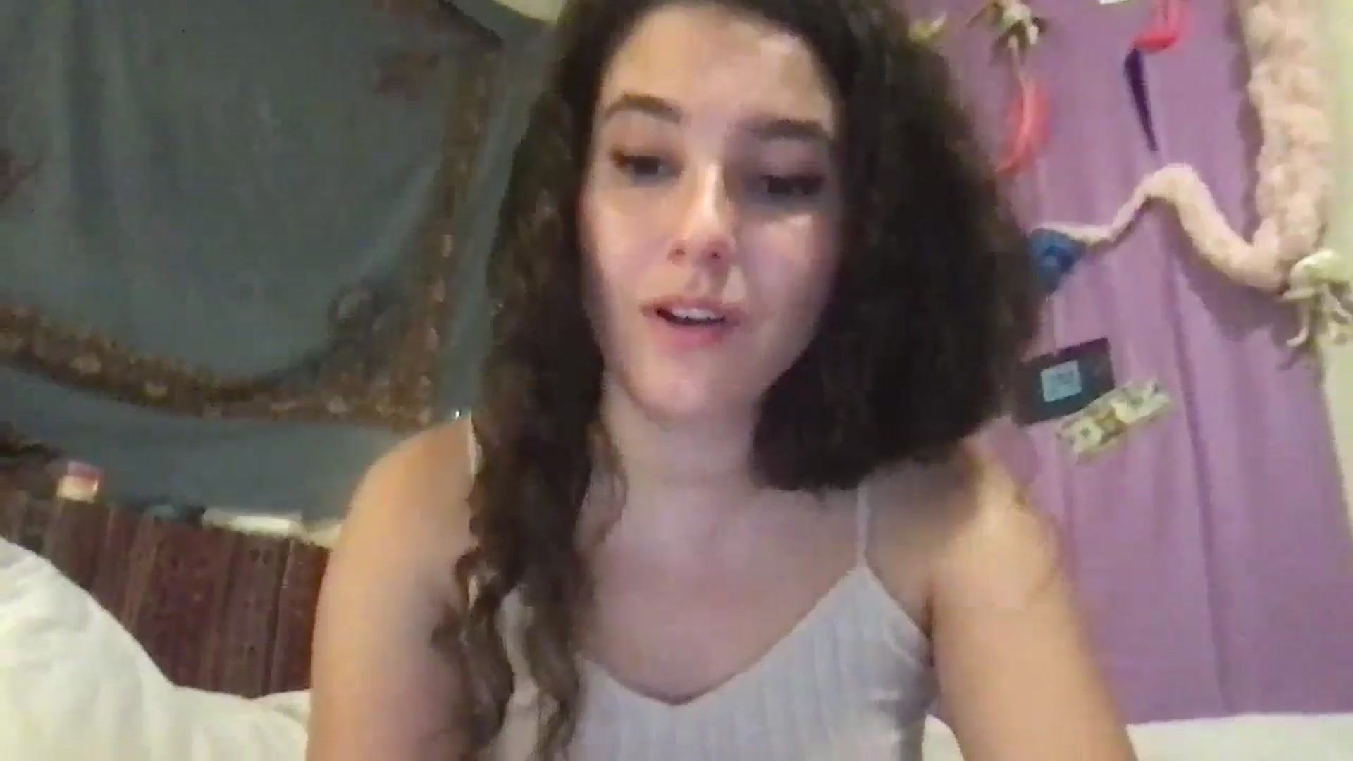 Gallery image thumbnail from lilyypop's myfreecams stream on, 06/20/2024, 06:14 image 18 of 20