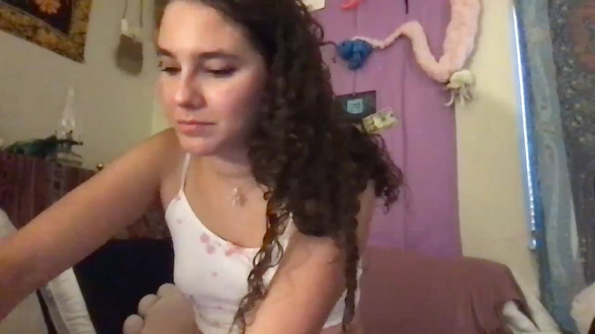 Gallery image thumbnail from lilyypop's myfreecams stream on, 07/16/2024, 14:03 image 3 of 20