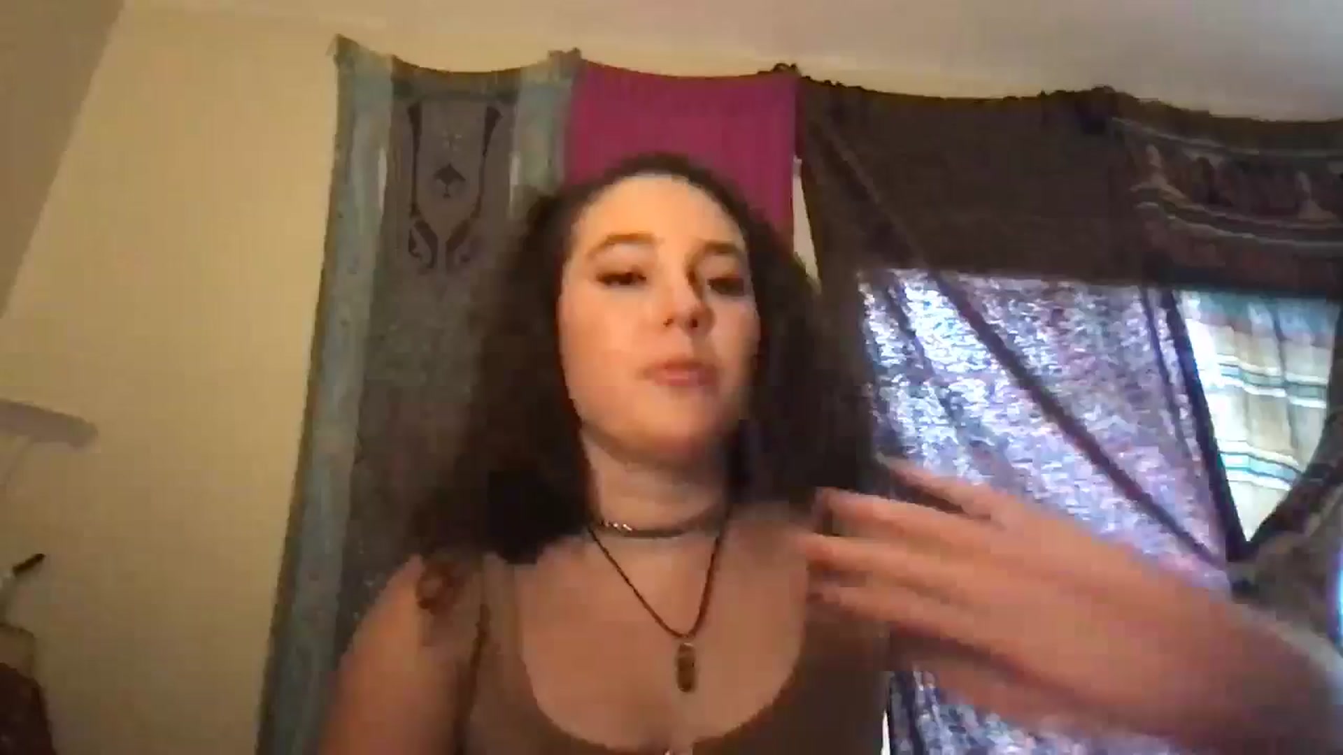 Gallery image thumbnail from lilyypop's myfreecams stream on, 07/19/2024, 22:48 image 14 of 20