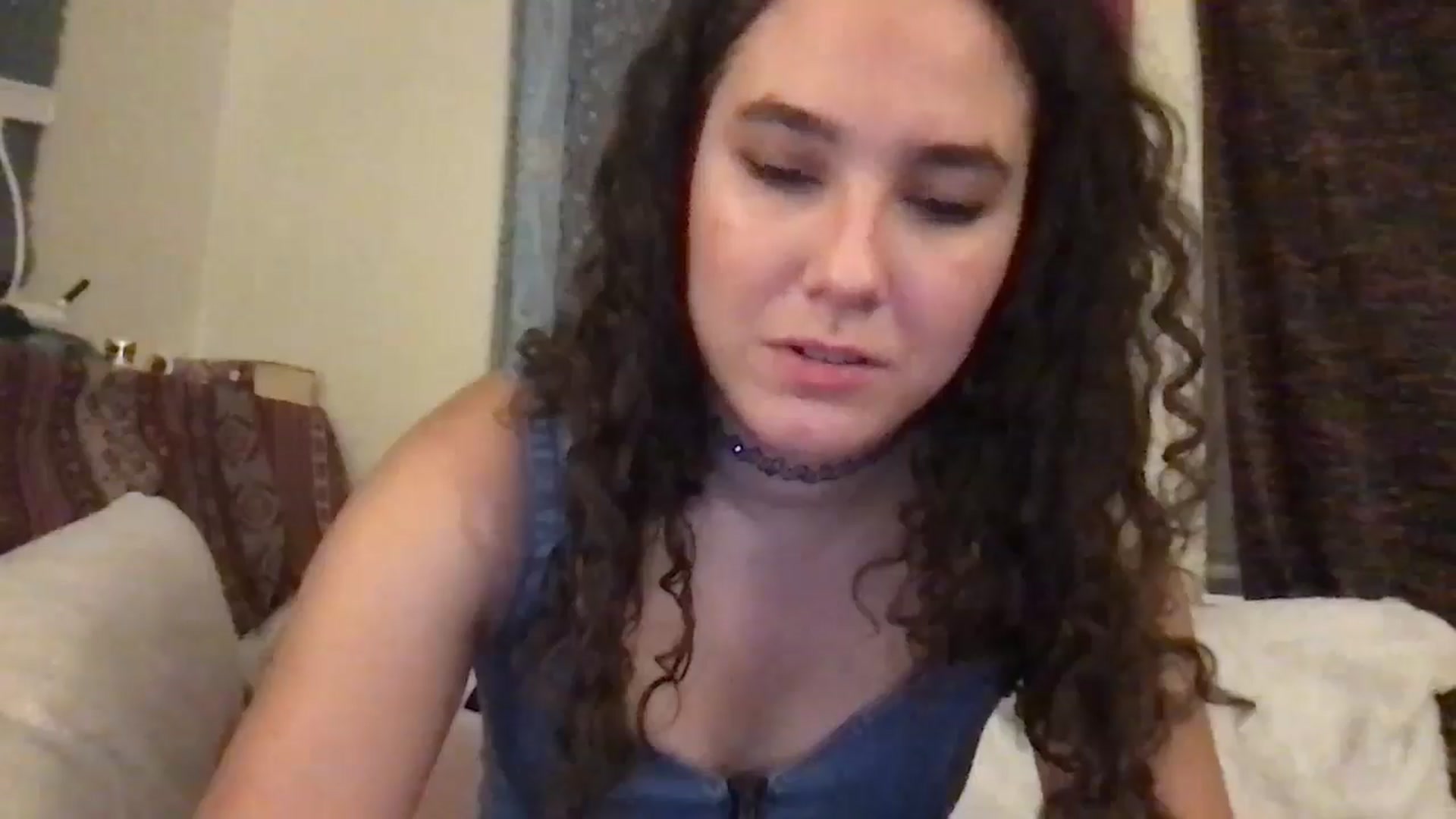 Gallery image thumbnail from lilyypop's myfreecams stream on, 07/25/2024, 04:50 image 11 of 20