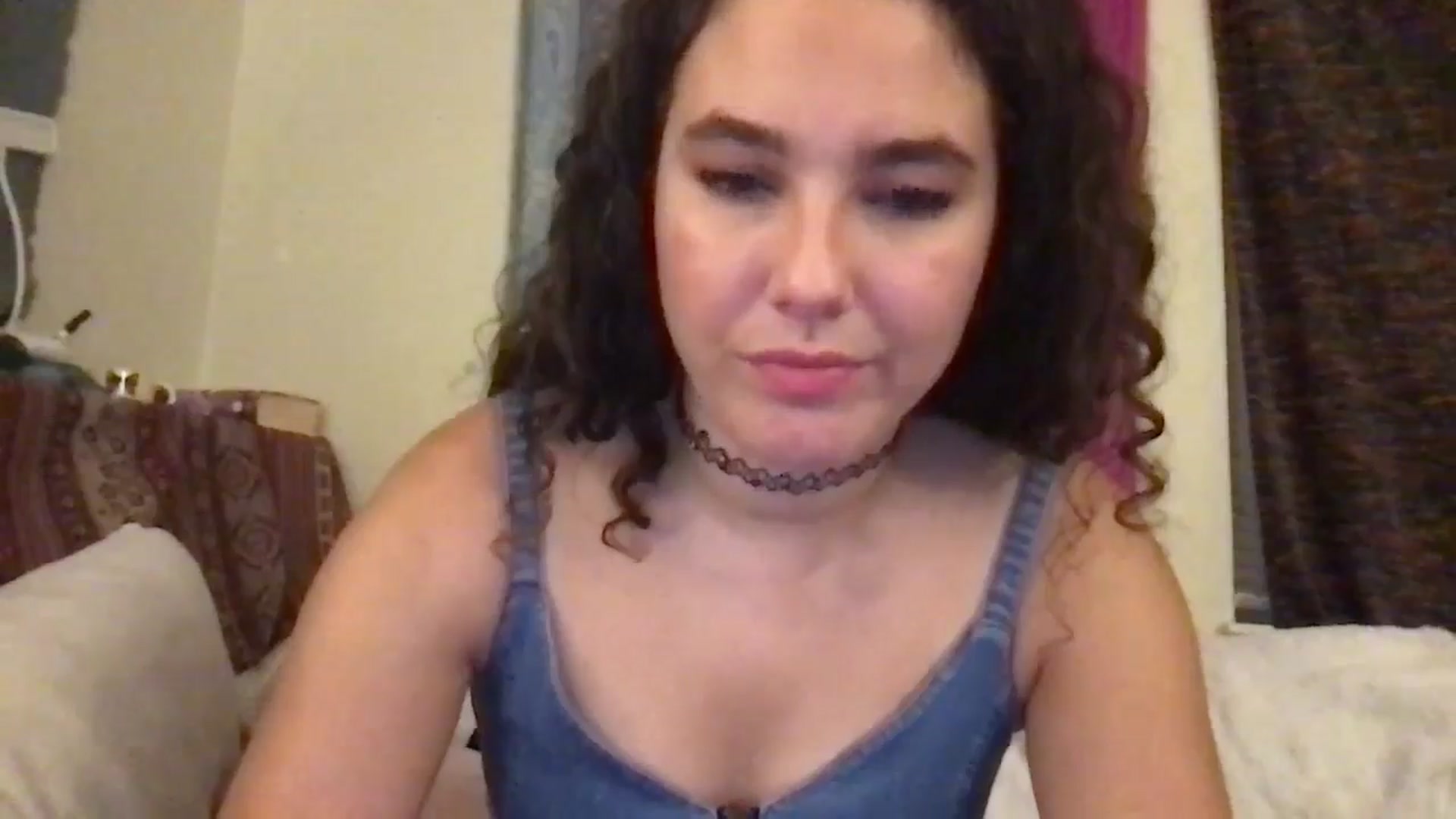 Gallery image thumbnail from lilyypop's myfreecams stream on, 07/25/2024, 04:50 image 13 of 20