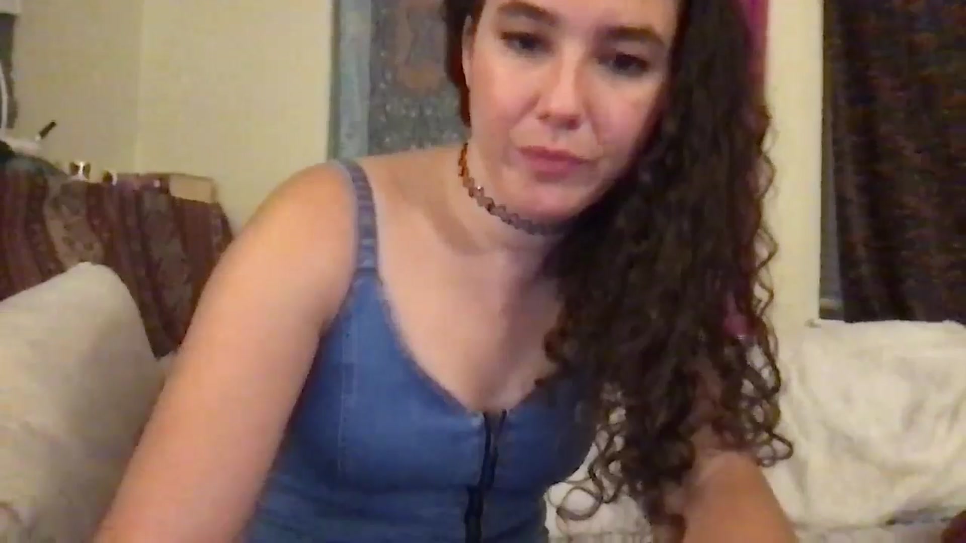 Gallery image thumbnail from lilyypop's myfreecams stream on, 07/25/2024, 04:50 image 14 of 20