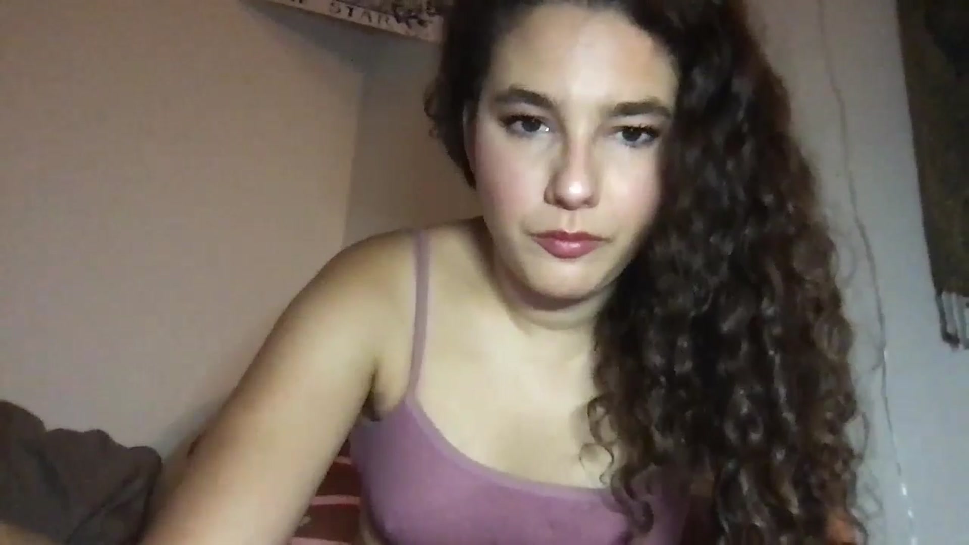 Gallery image thumbnail from lilyypop's myfreecams stream on, 07/29/2024, 04:32 image 14 of 20