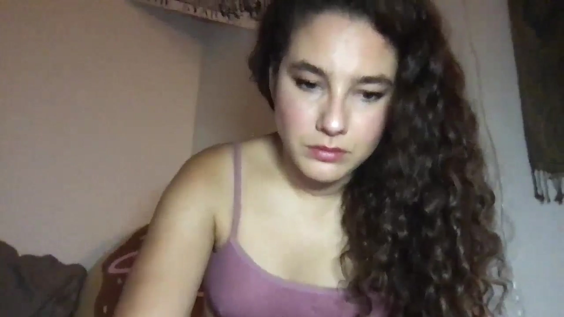 Gallery image thumbnail from lilyypop's myfreecams stream on, 07/29/2024, 04:32 image 16 of 20