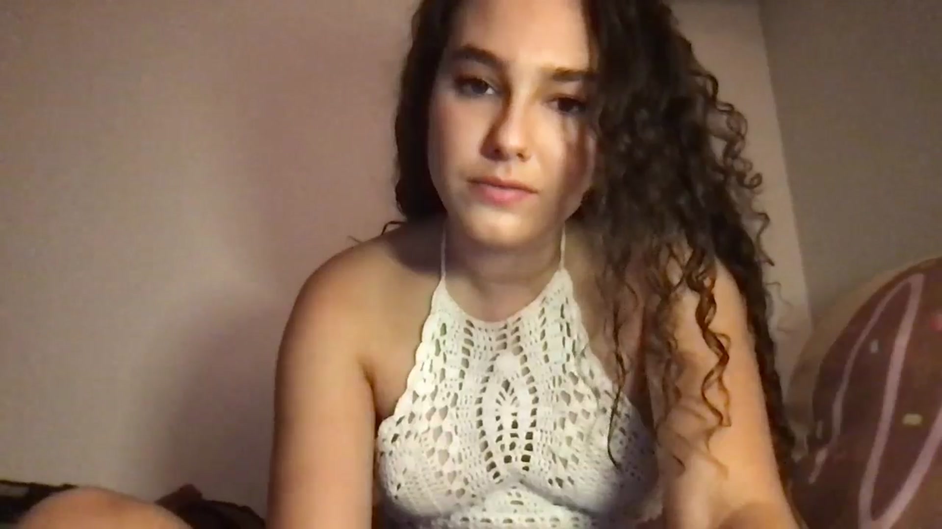 Gallery image thumbnail from lilyypop's myfreecams stream on, 08/02/2024, 05:04 image 11 of 20