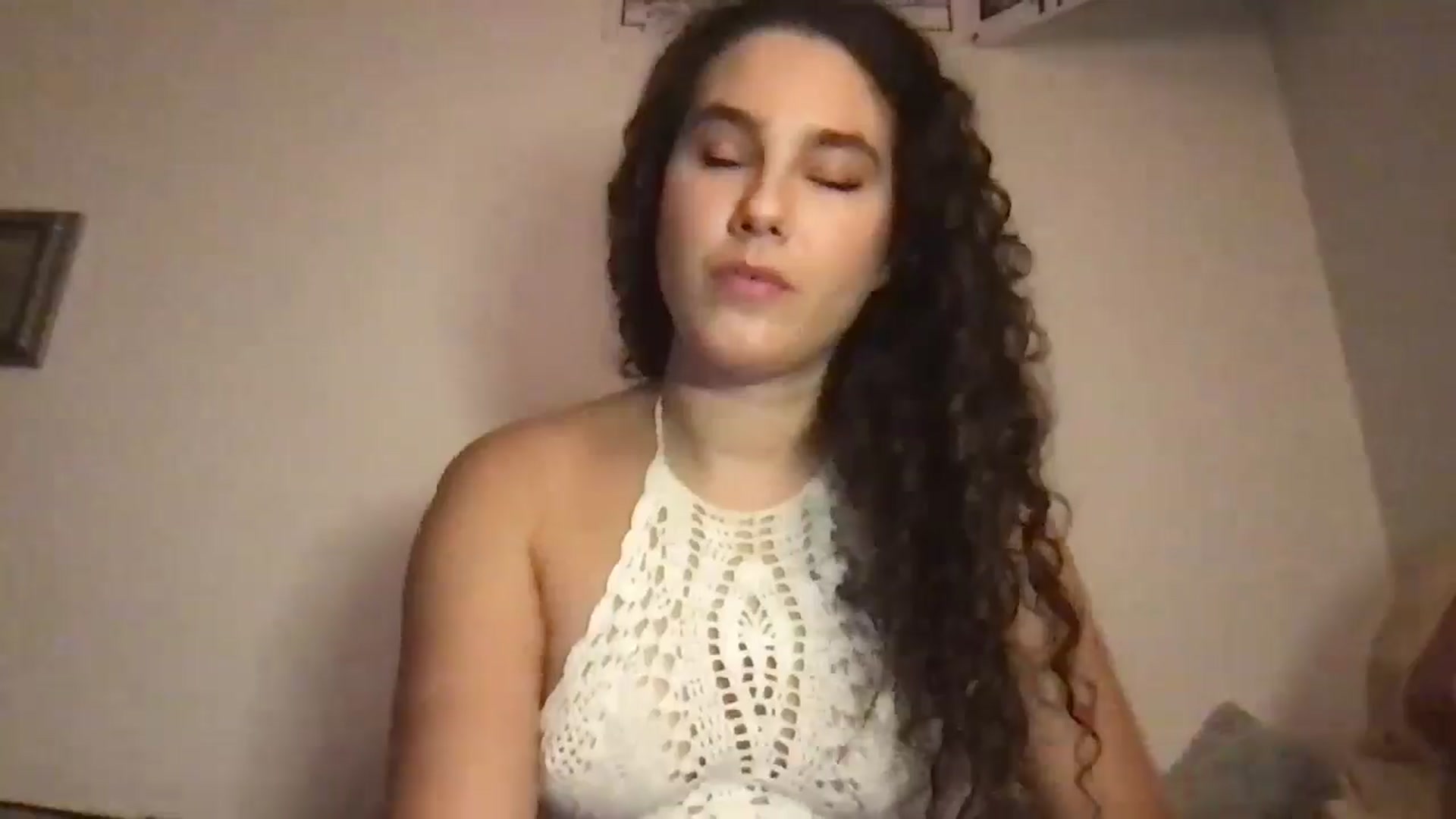 Gallery image thumbnail from lilyypop's myfreecams stream on, 08/02/2024, 05:04 image 19 of 20